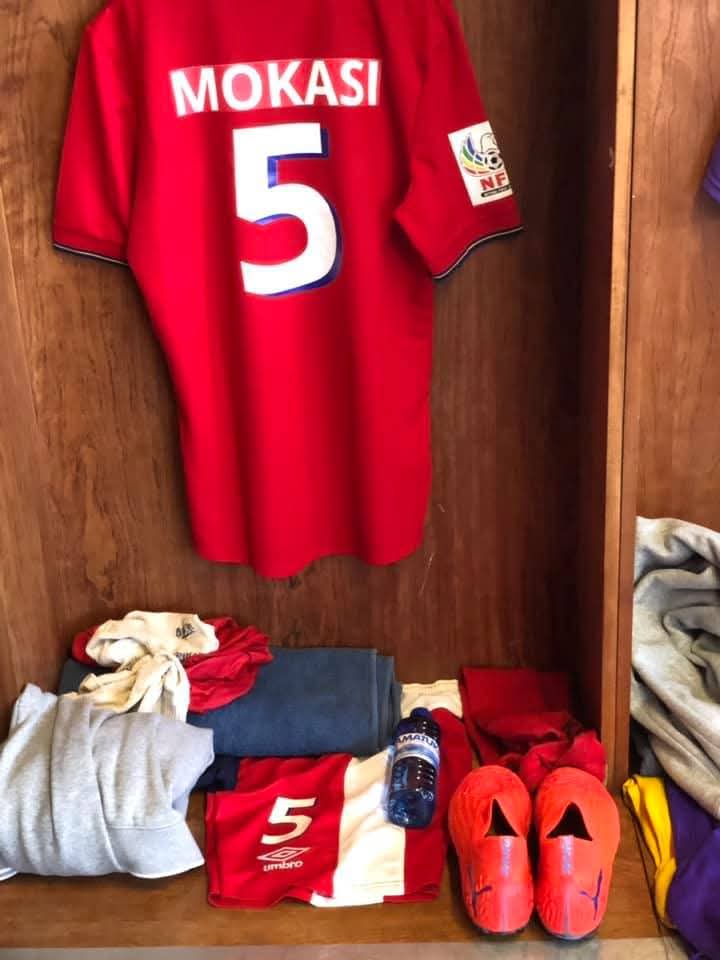 @MosesMokasi@11