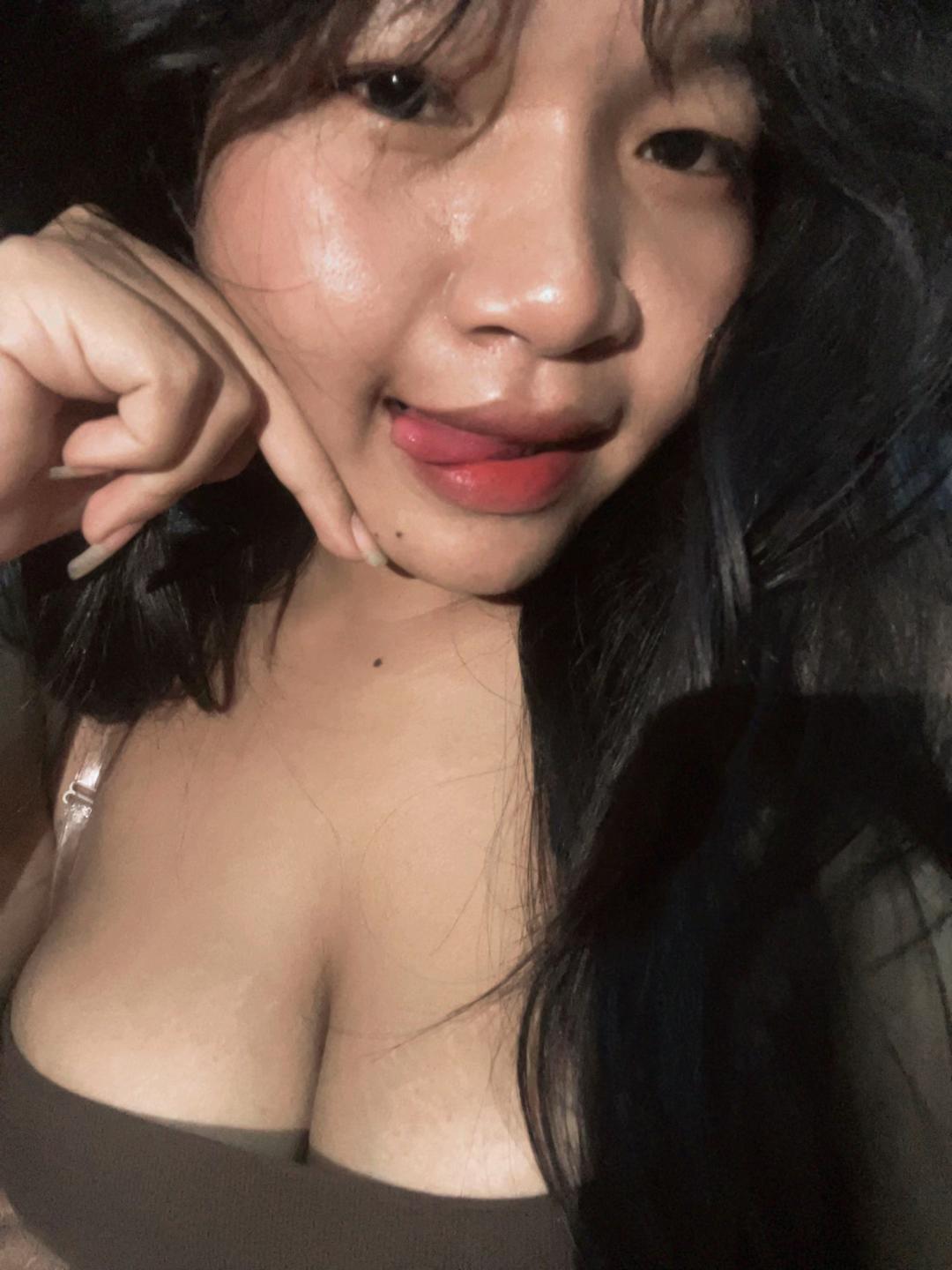 @Gol D YA🖤