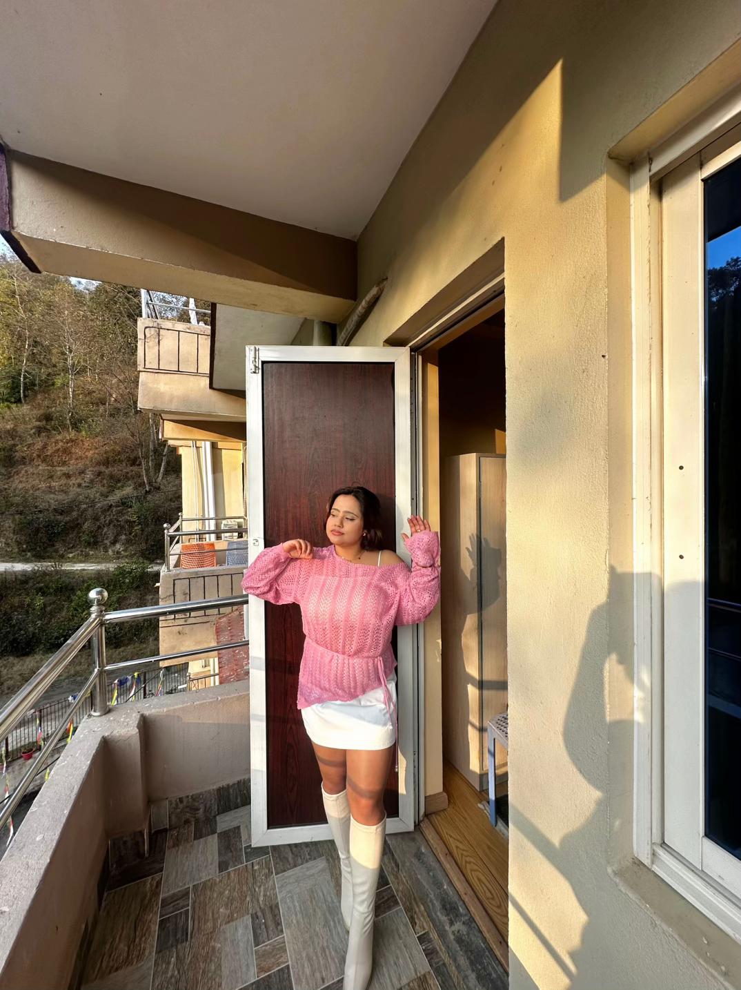 @Aww__🦋 Visa__