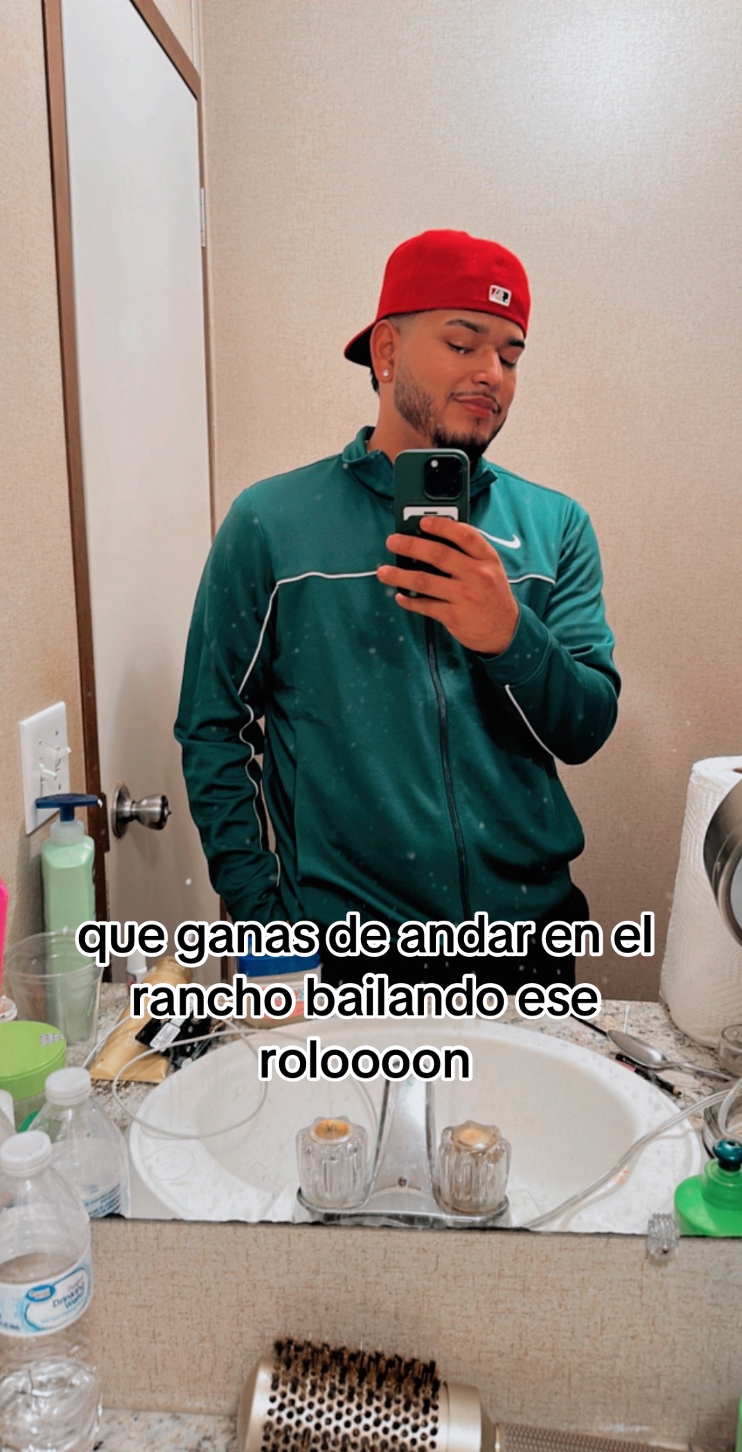 @Jonathan olivos😮&zwj;💨📿🧿