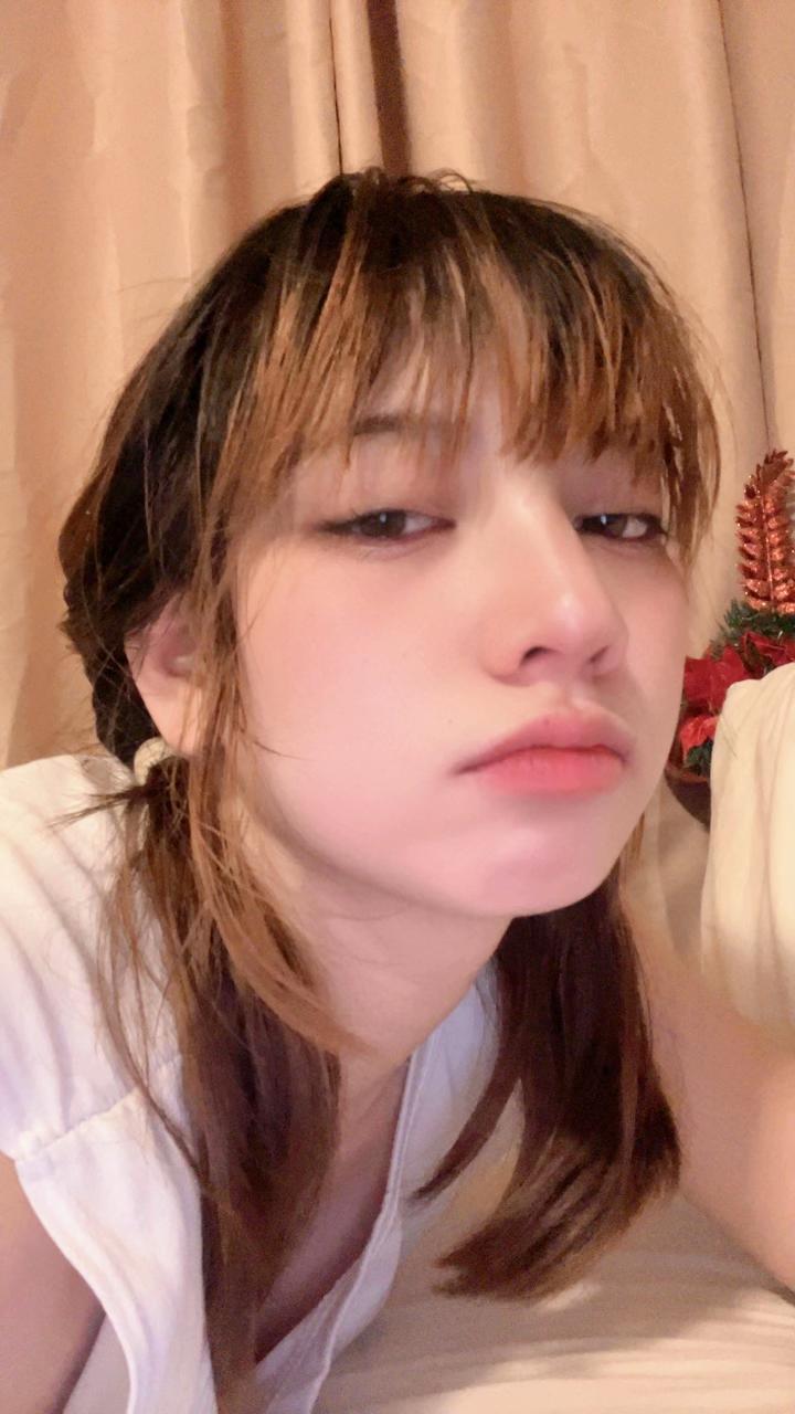 @H_A_N_A_B_I_U_N_N_I_E_🖤🦁🌸