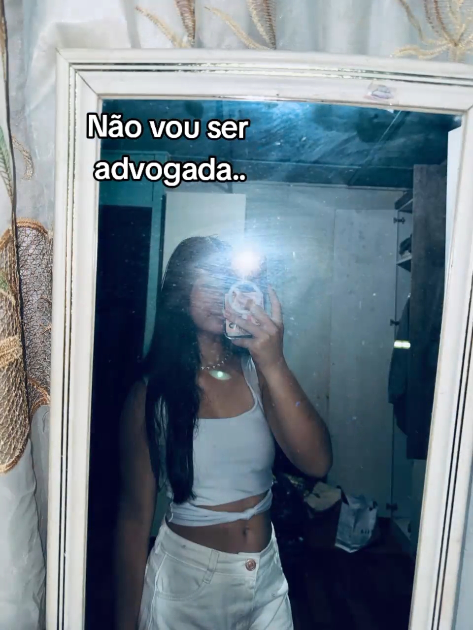@Kemily_.yasmine