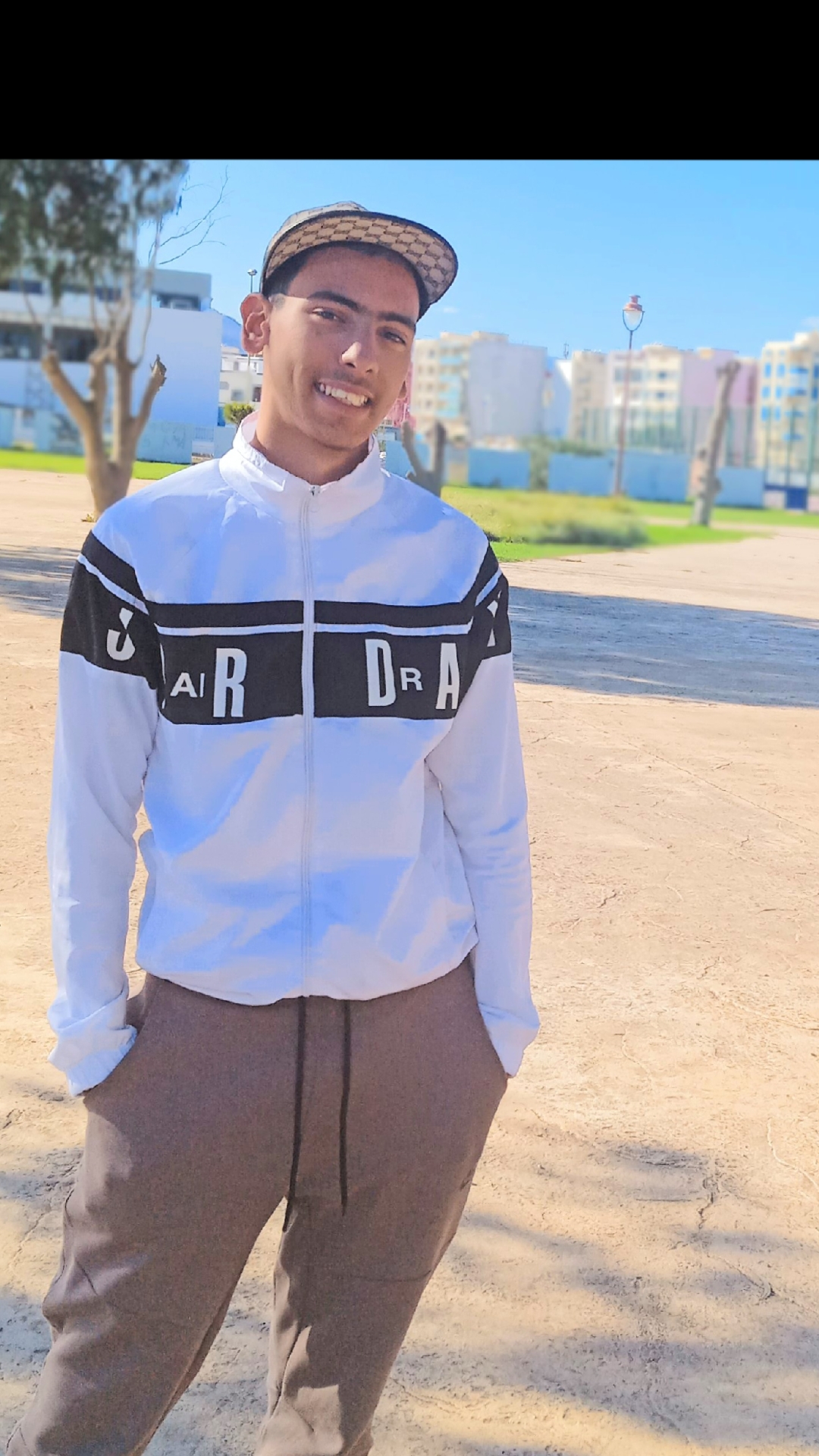 @MeeNuuR