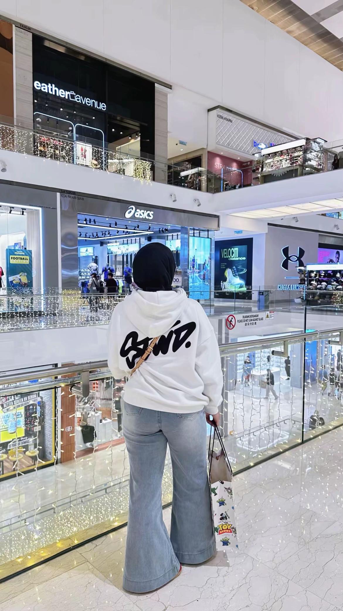 @𝓢𝓱𝓪𝓪