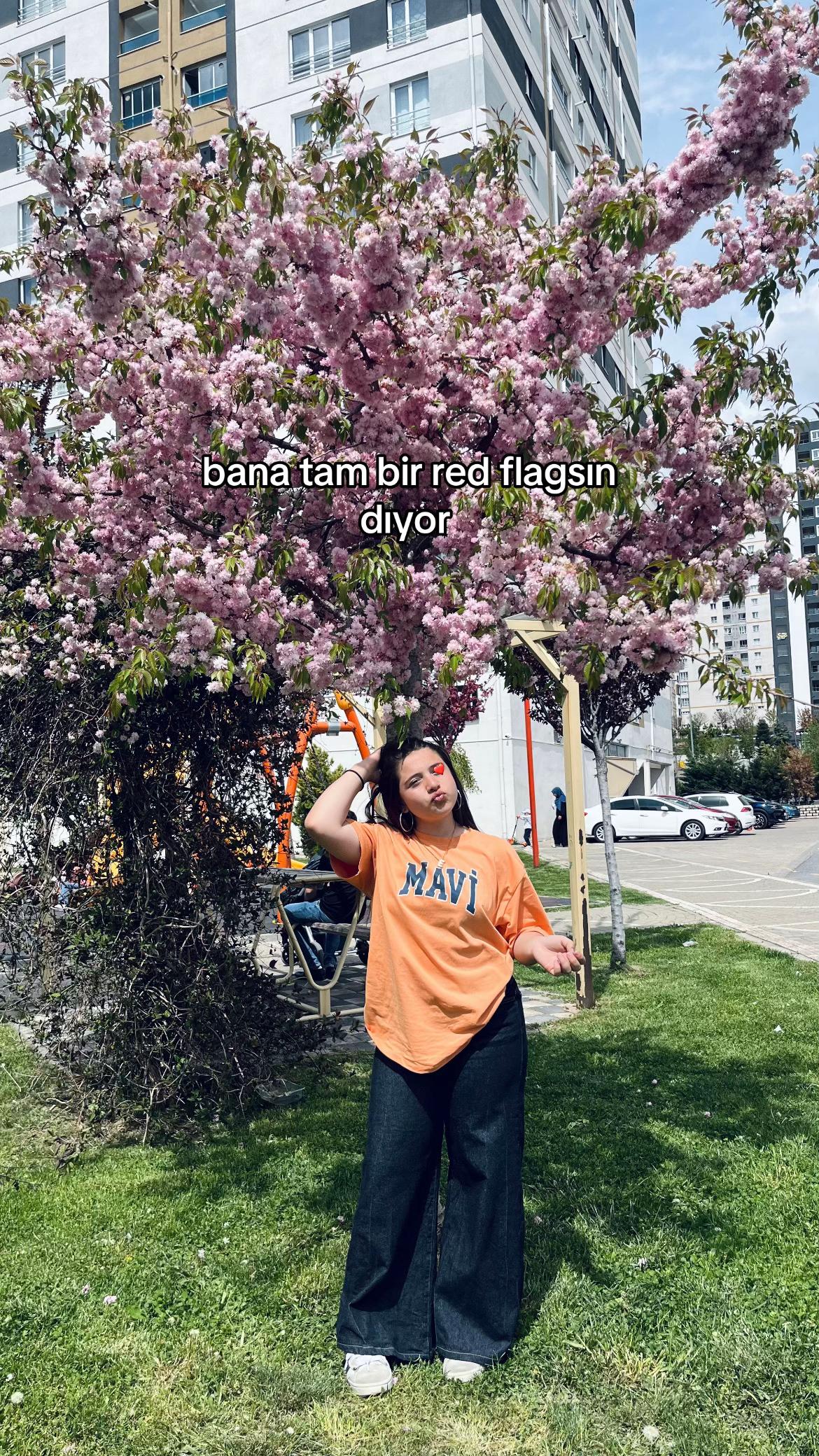 @𝑬𝒀𝑳𝑼𝑳