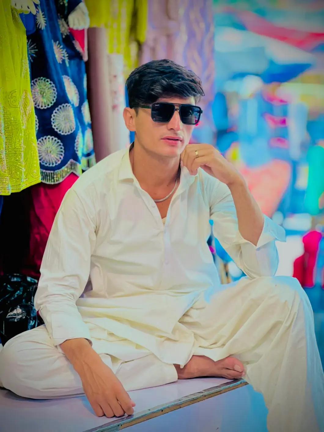 @Javid Nassari