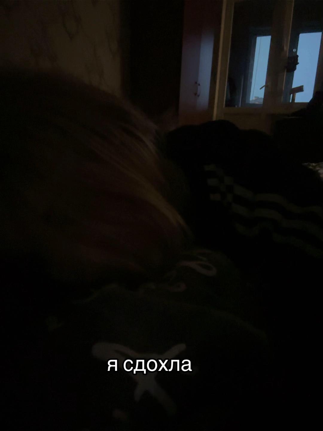 @<З