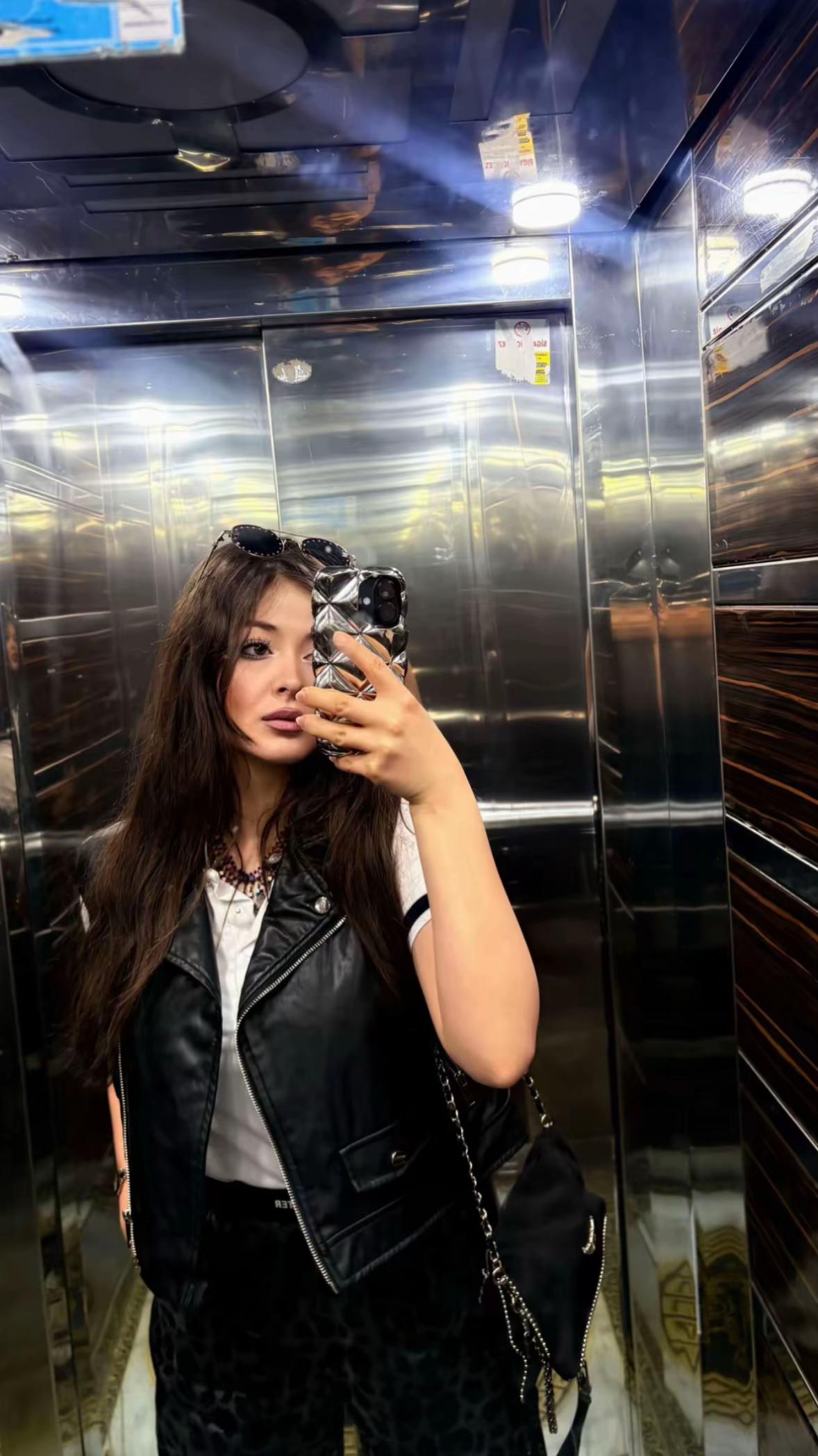 @Leyla🪩