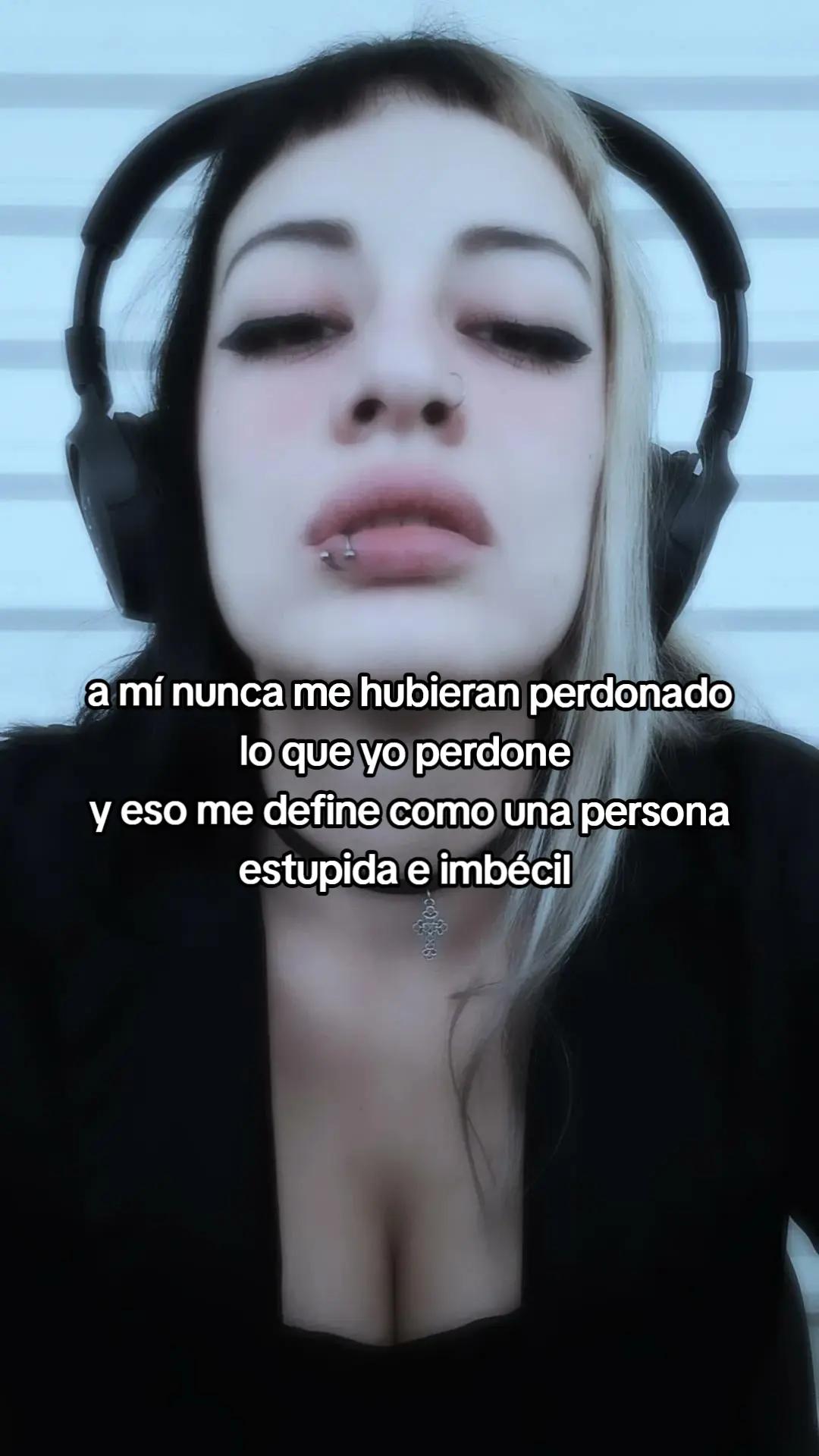 @𝕯𝖊𝖘.𝖍𝖔𝖓𝖗𝖆 🔪