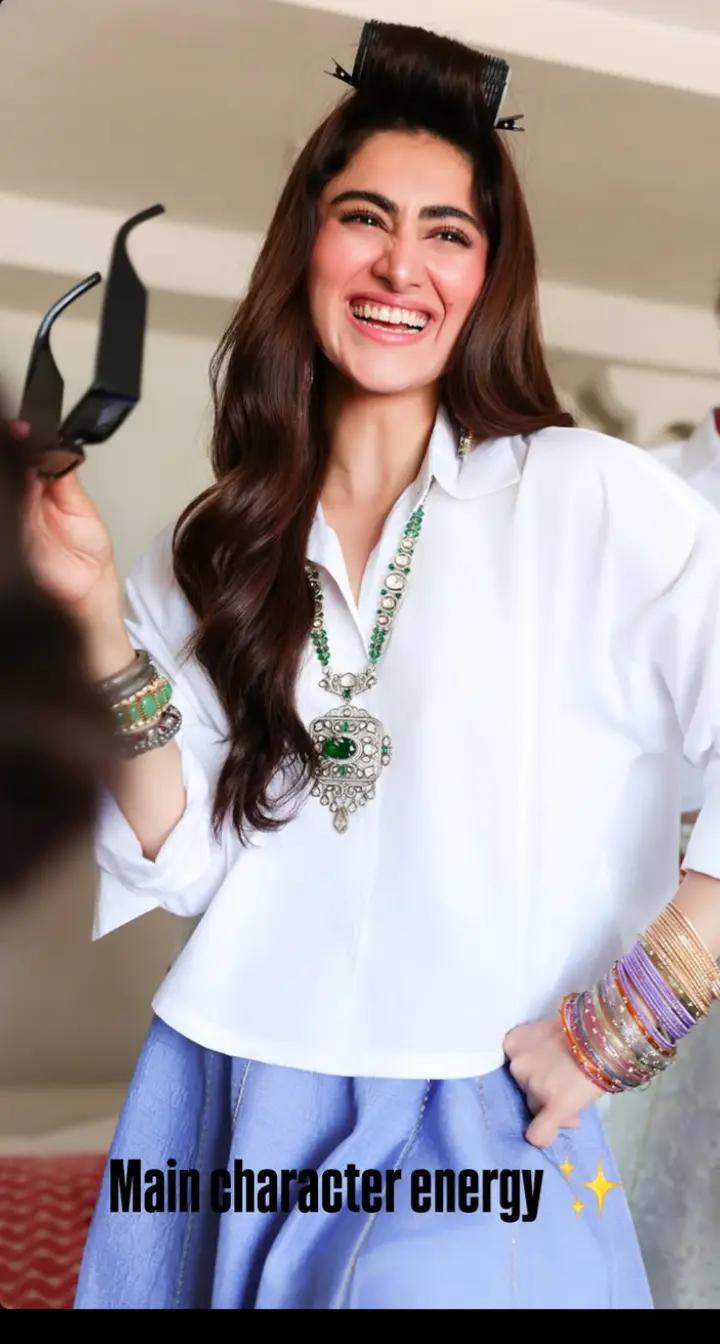 @Hina Afridi ๐ธ๐๏ธ