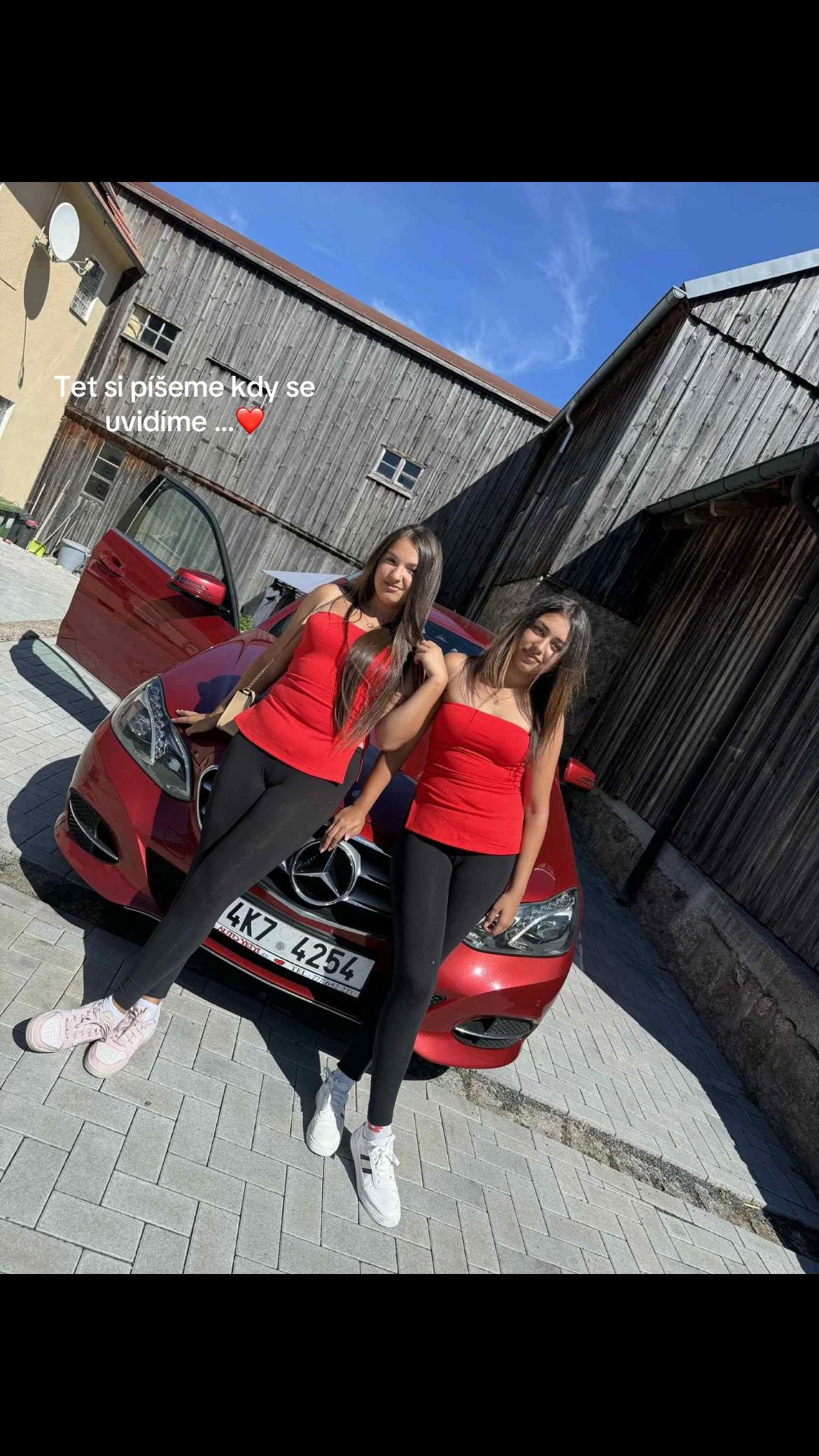 @anetkaa 🇨🇿🇩🇪