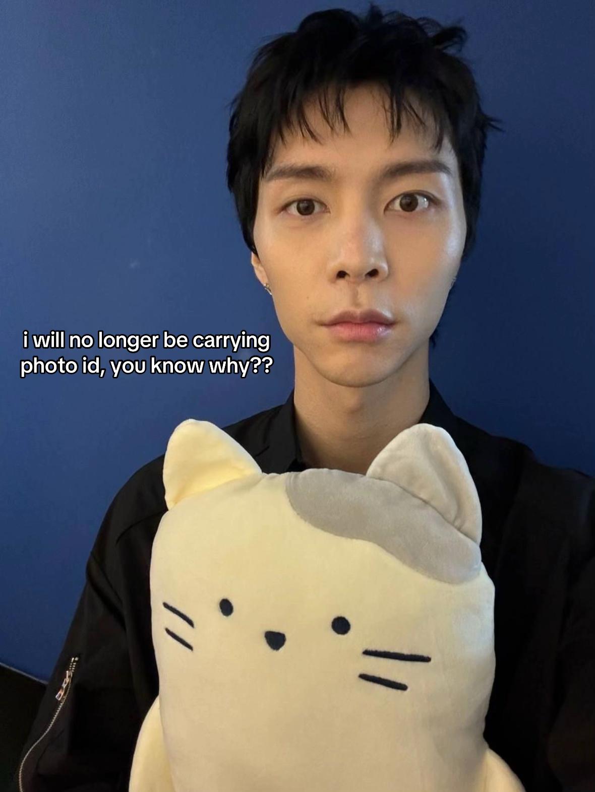 @ava¹²⁷ ☽̶☾