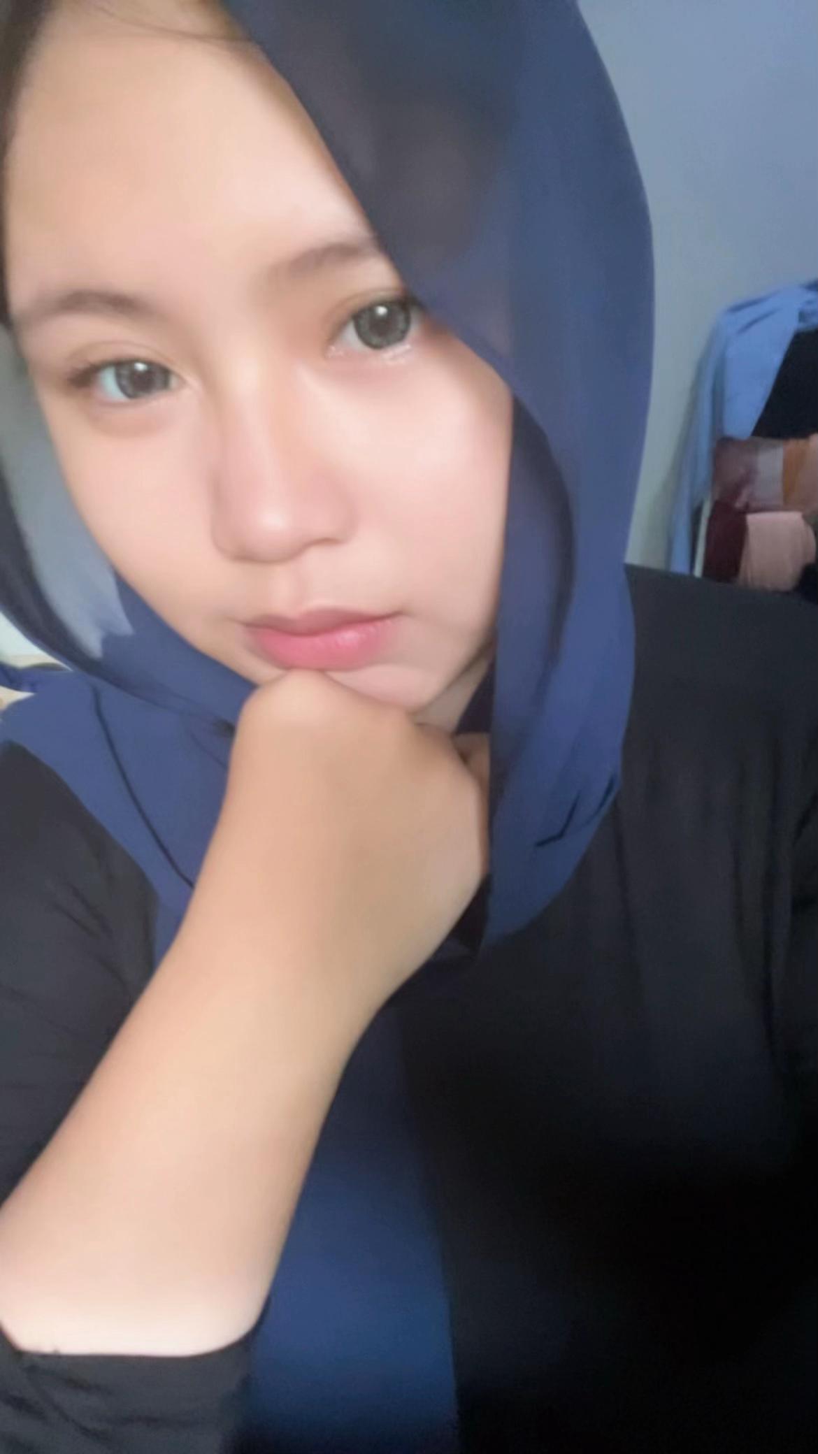 @𝓰