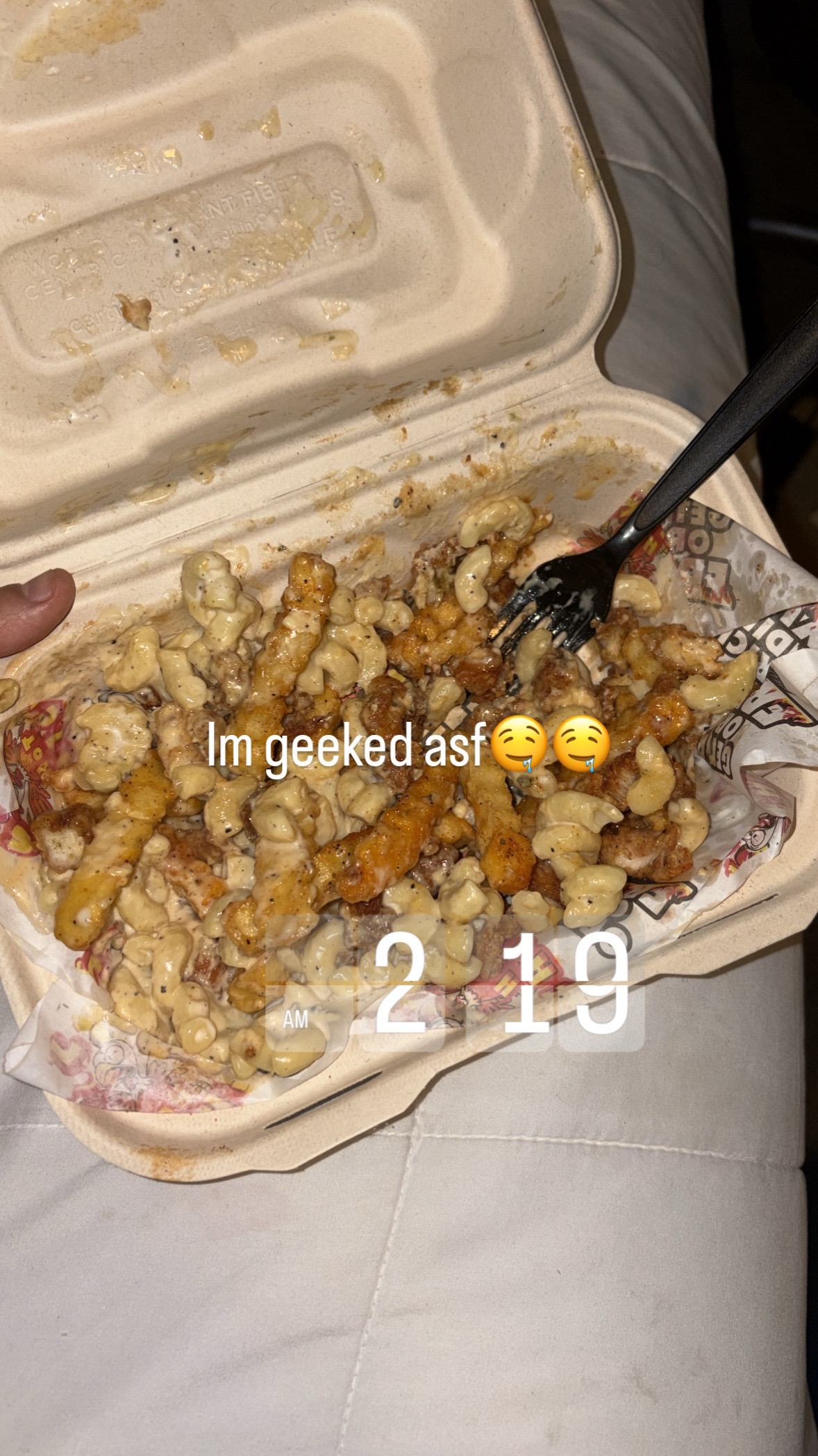 @⃟