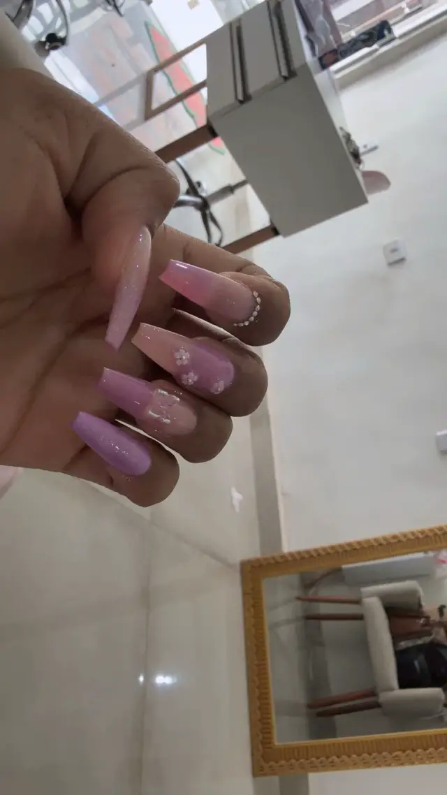 @Larimally