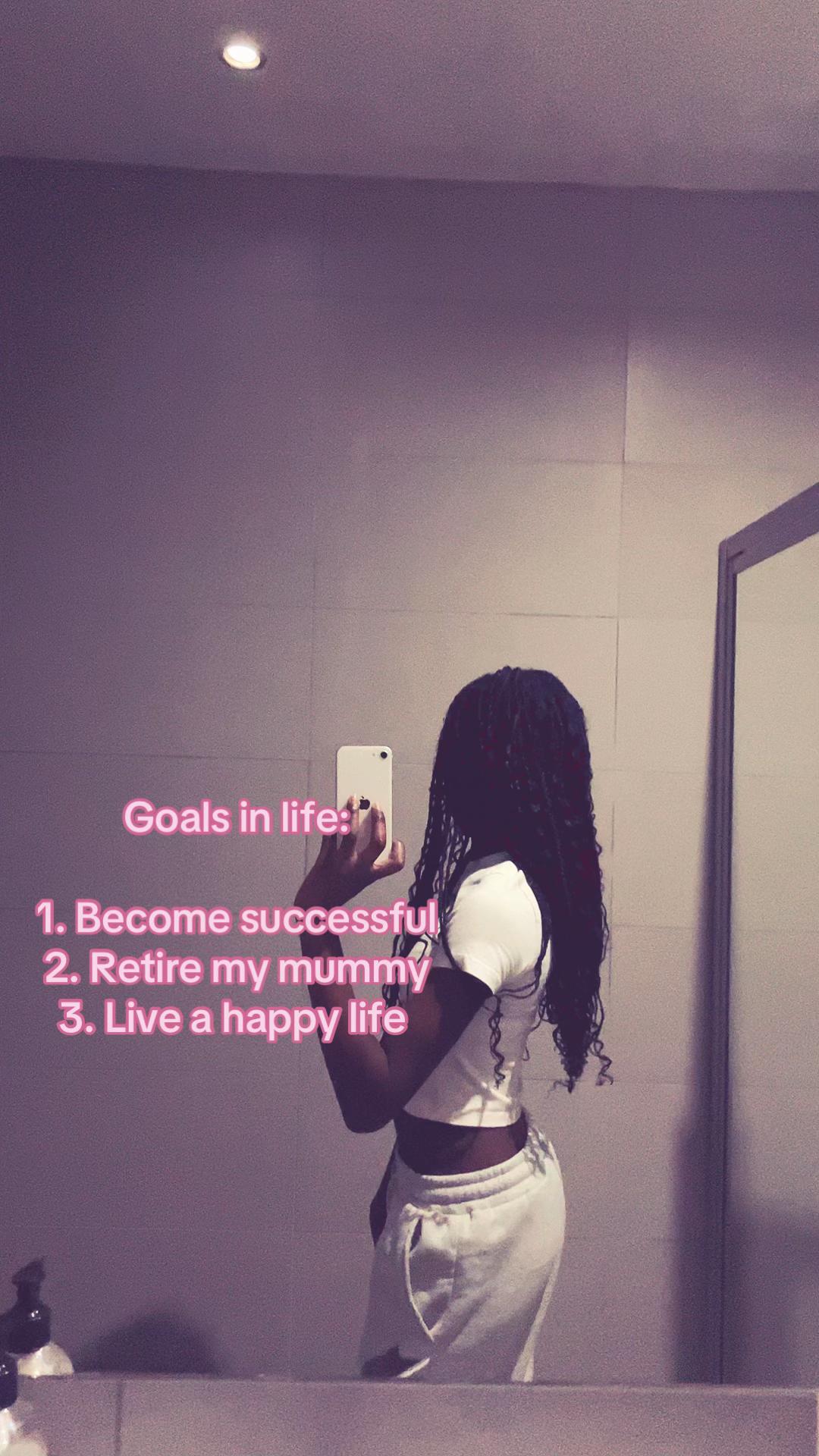 @𝑮𝑶𝑶𝑭𝒀💋👀