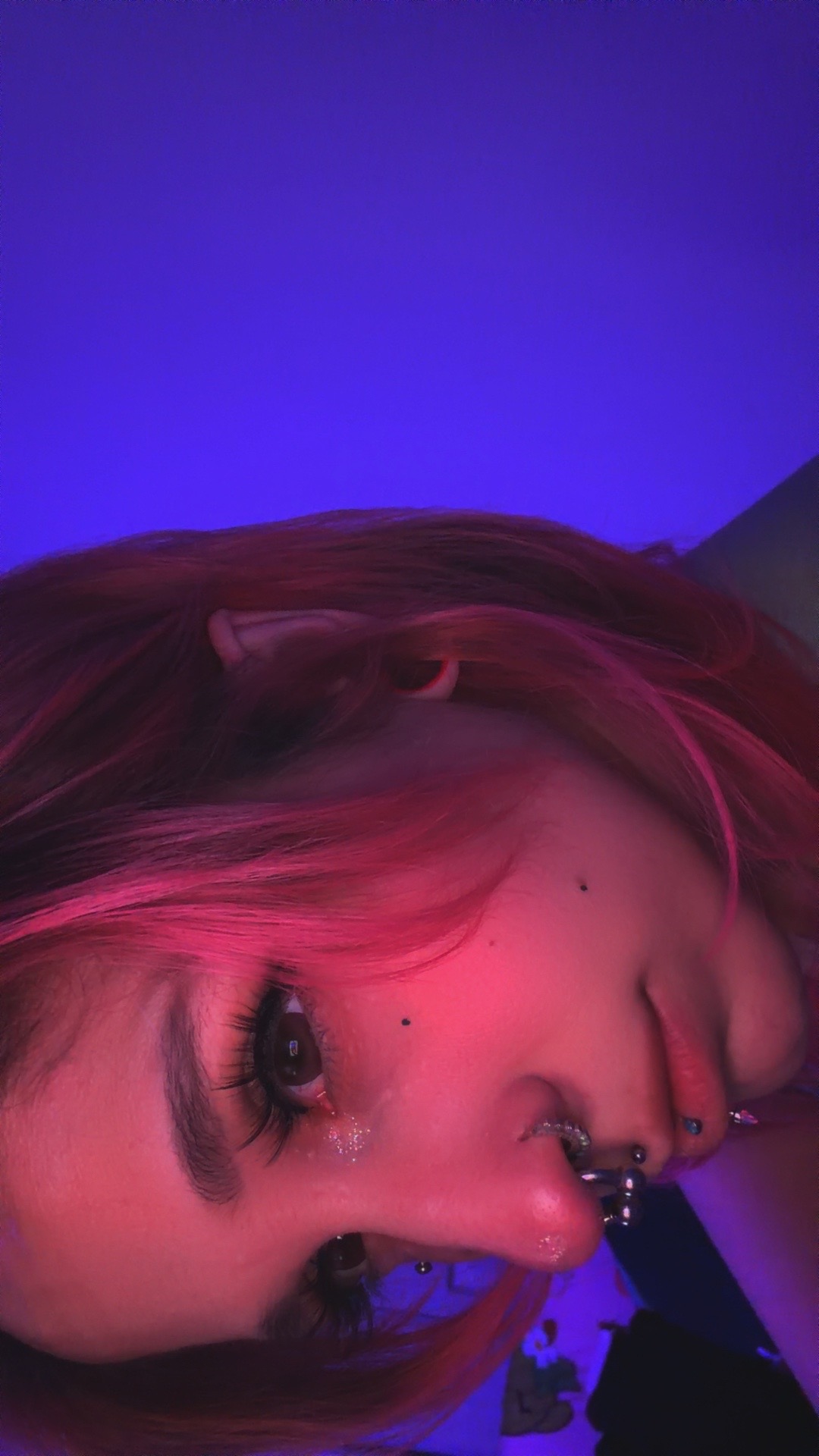 @𝔏𝔢𝔳𝔦 𝔅𝔞𝔭𝔥 🦇