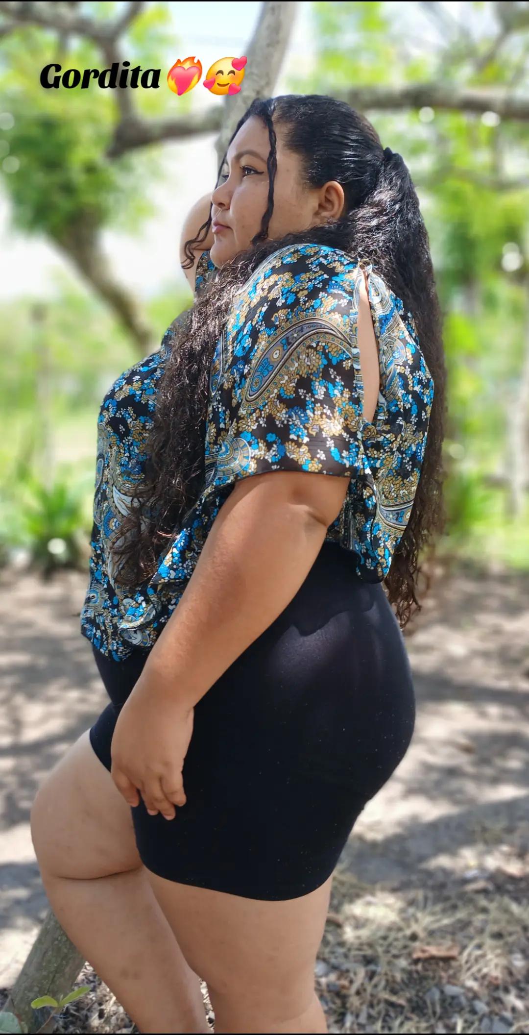 @LidiaSolís504🇭🇳