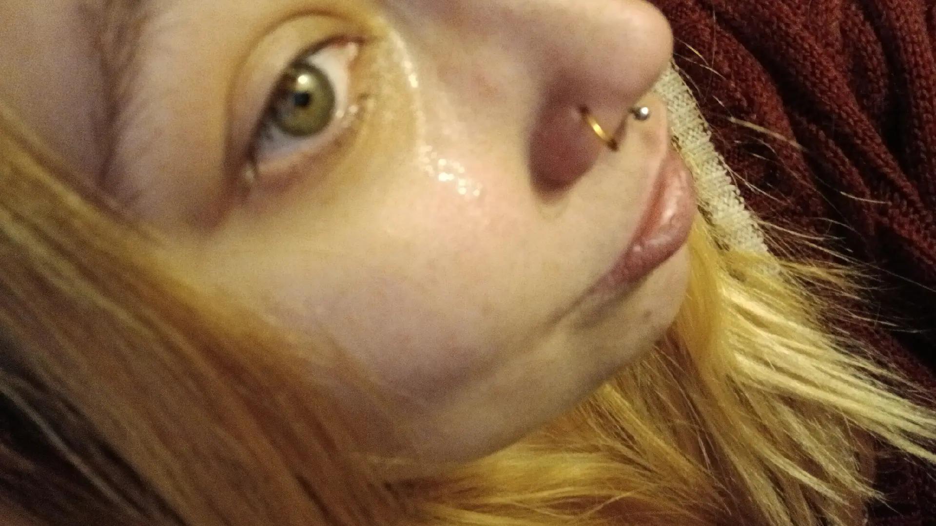 @☺️