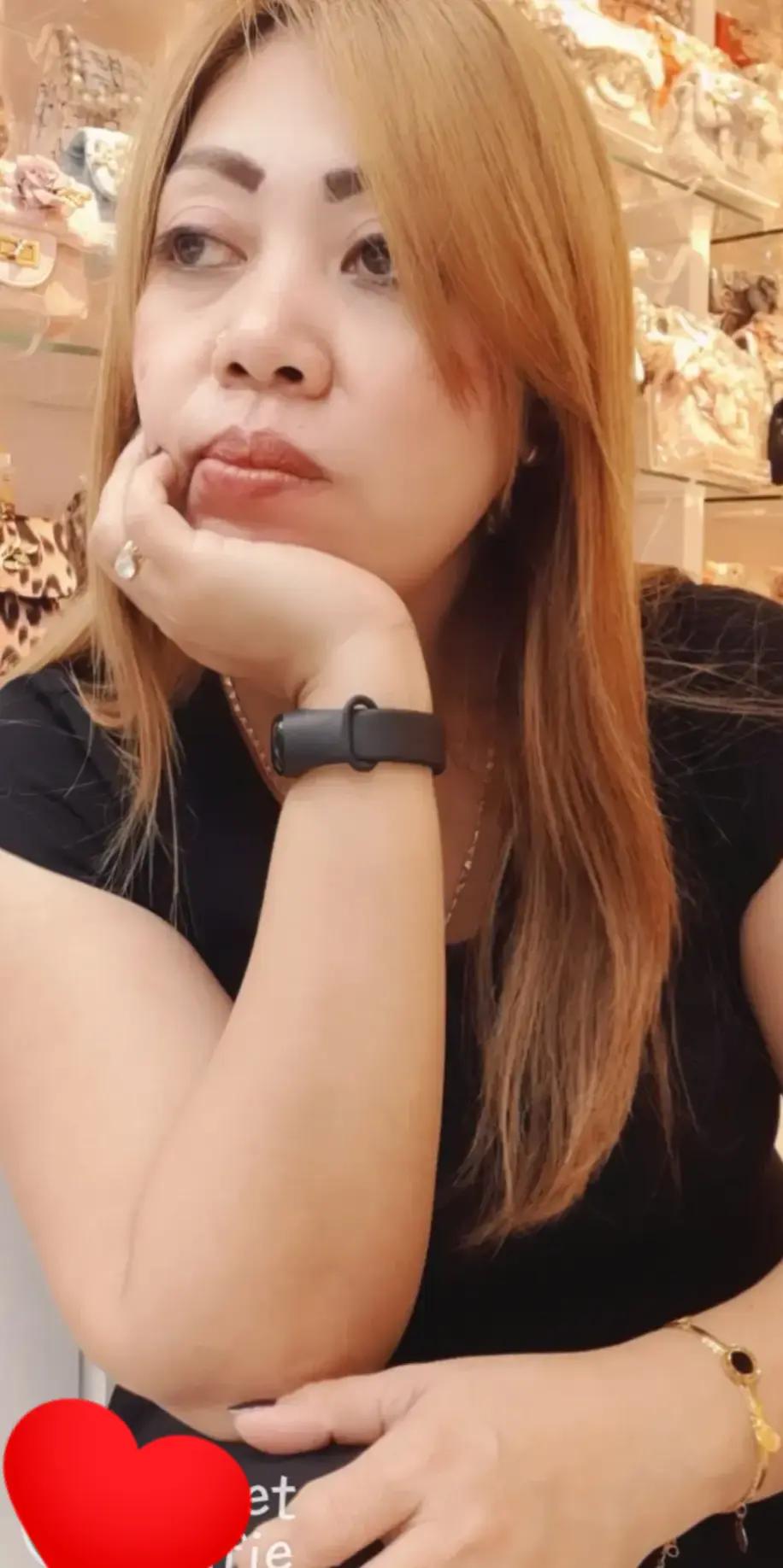 @kisses