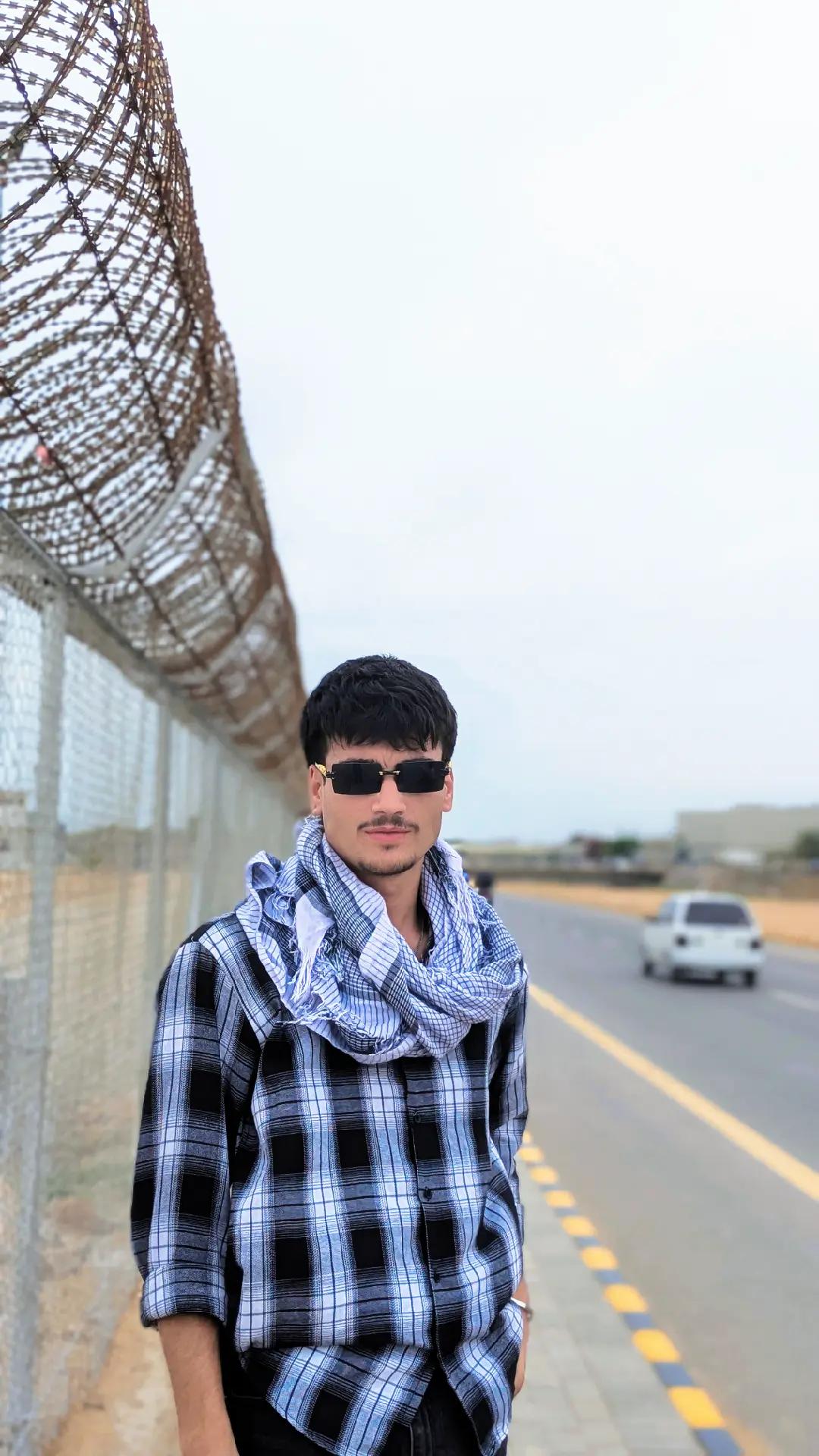 @faru001