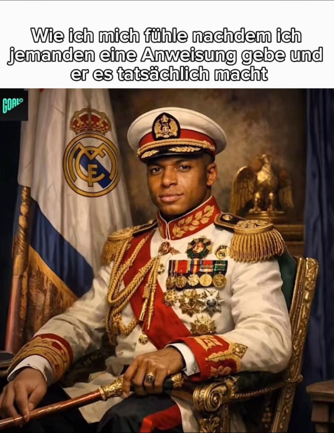 @⃟