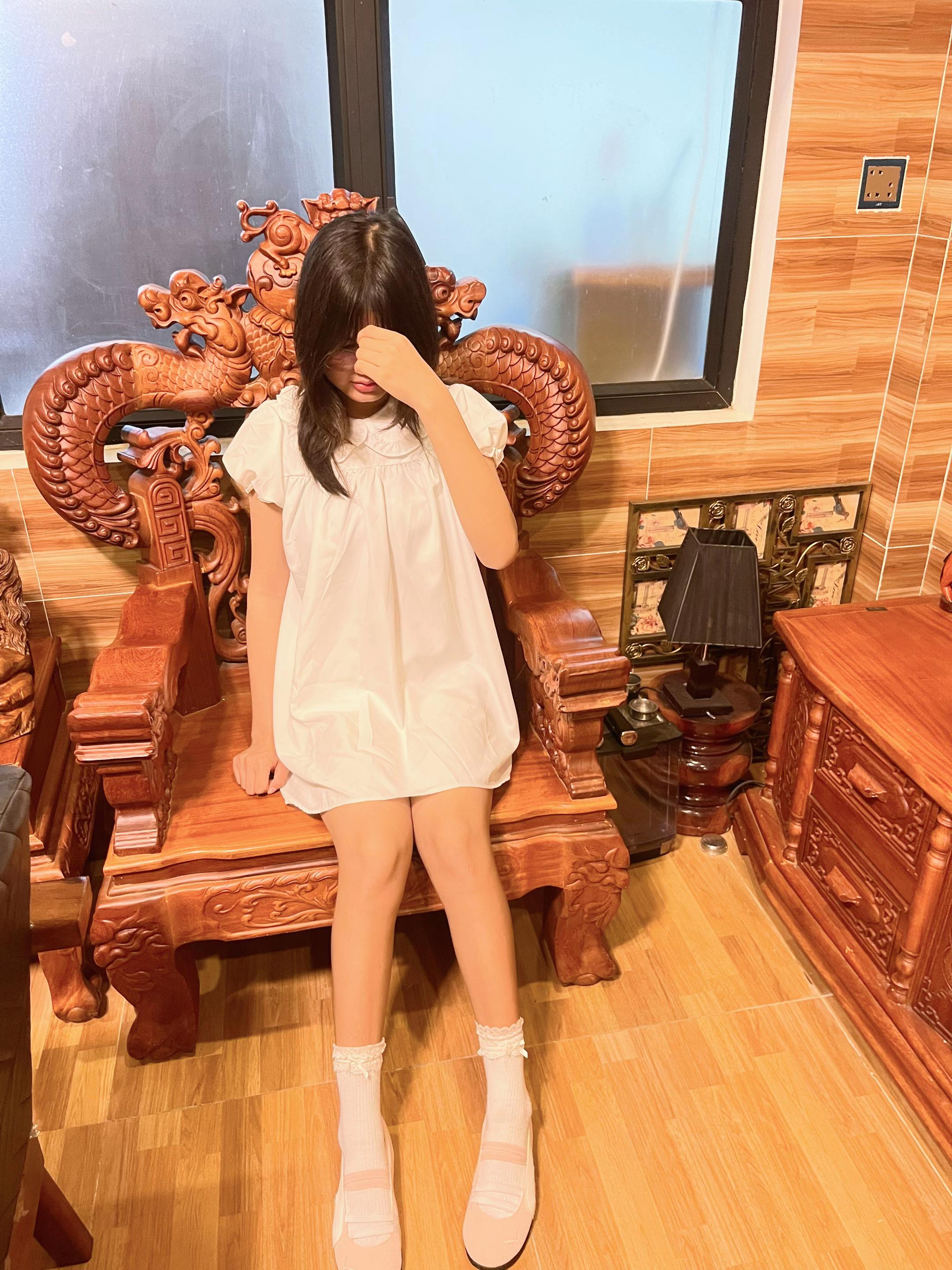 @លីហ្សា_ Liza 𝜗𝜚˚⋆