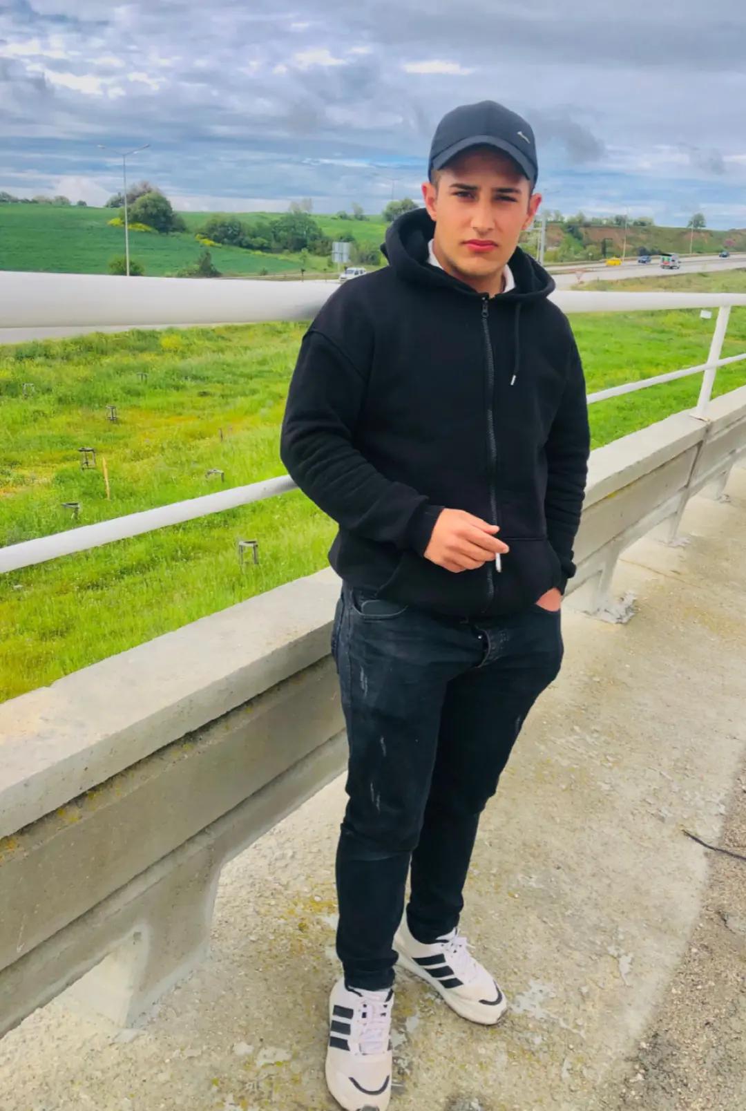 @𝓜𝓓🦅
