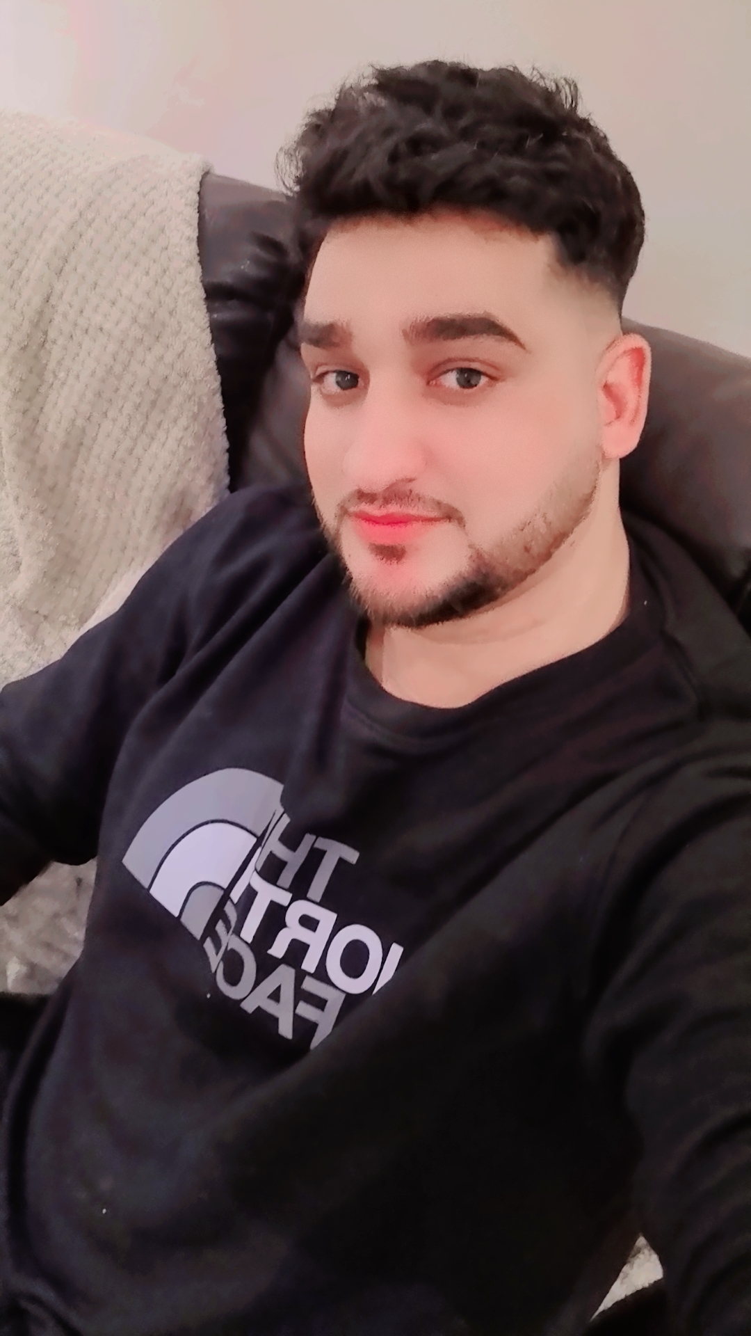 @𝗠𝗥 ✌𝗙𝗔𝗥𝗥𝗨𝗞𝗛✌
