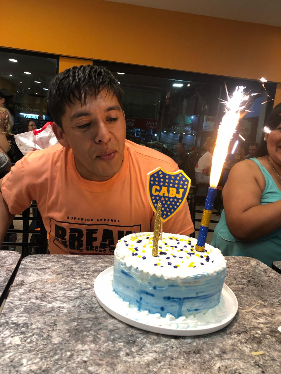 @Héctor