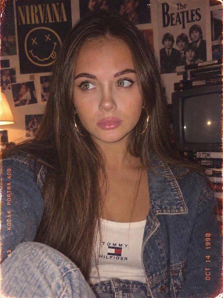 @ANASTASIA USHMODINA 👸