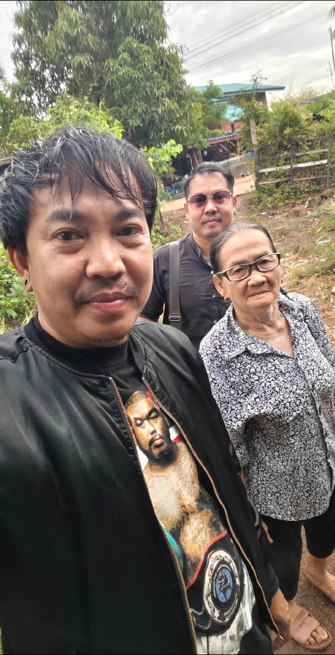 @น้อยทุ่งสงบนักเกมส์เมอร์สายกาก