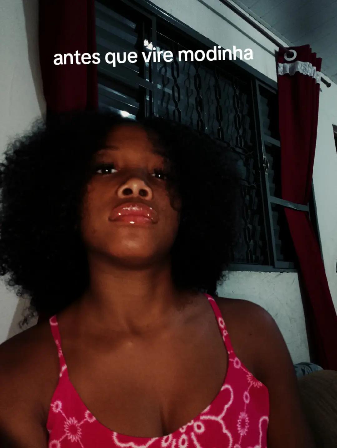 @Karolyne Vitória