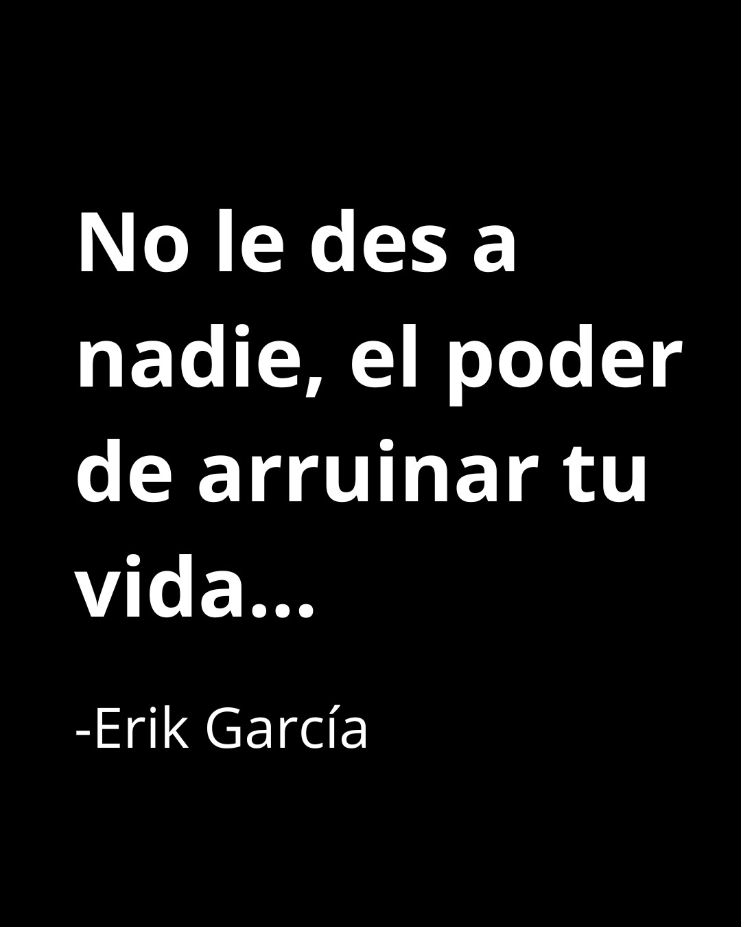 @Erik García