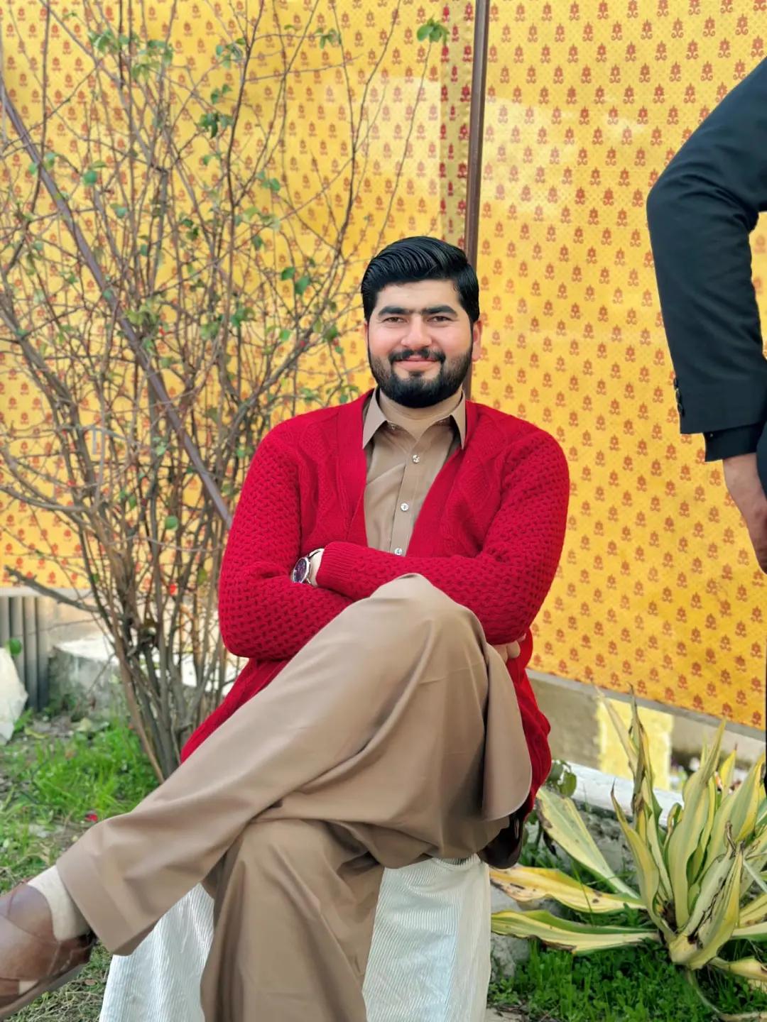 @Alamghir khan🖤