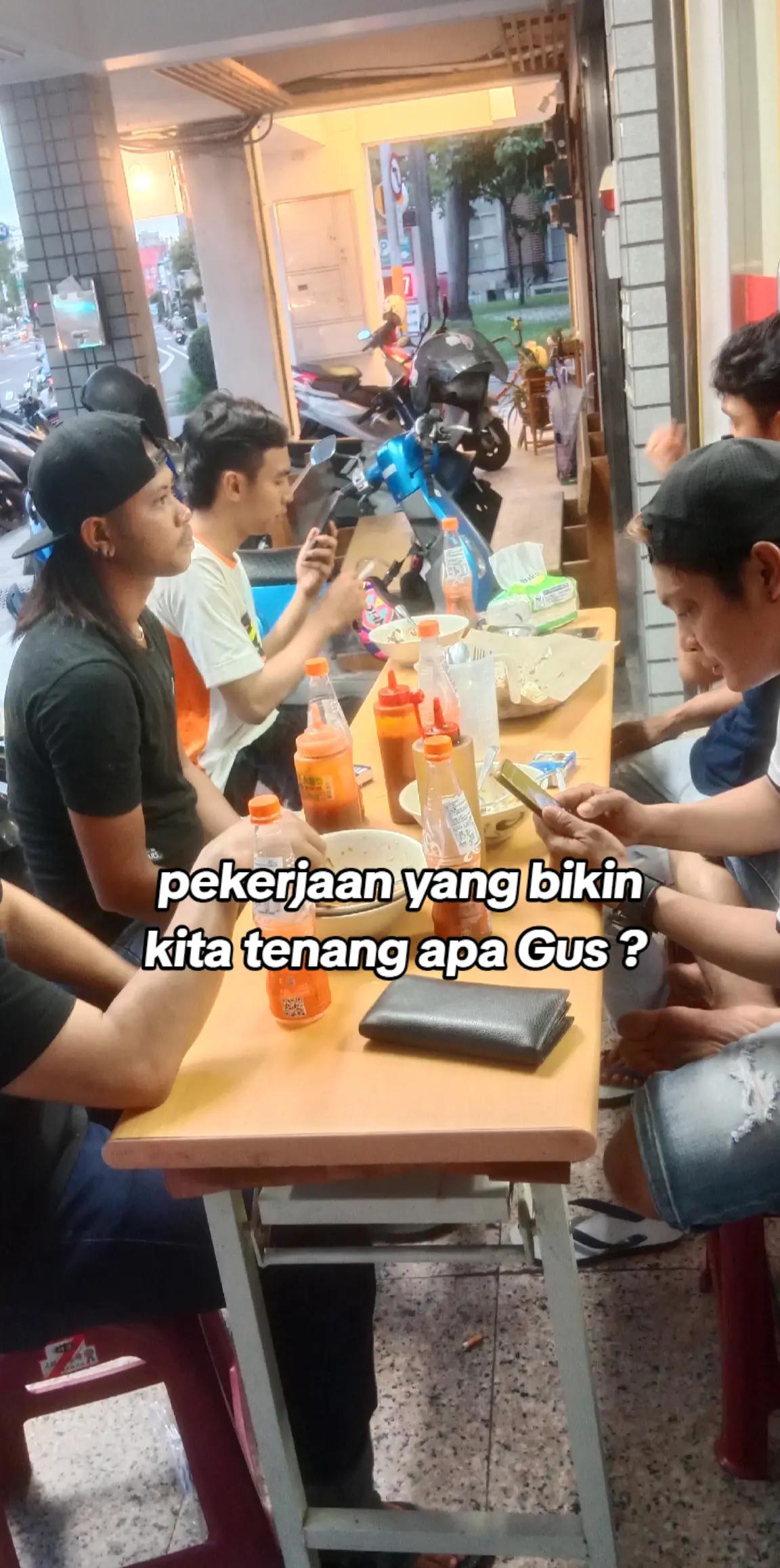 @𝙉𝙖𝙛𝙖𝙨 𝙆𝙪𝙥𝙡𝙞𝙣𝙜💨