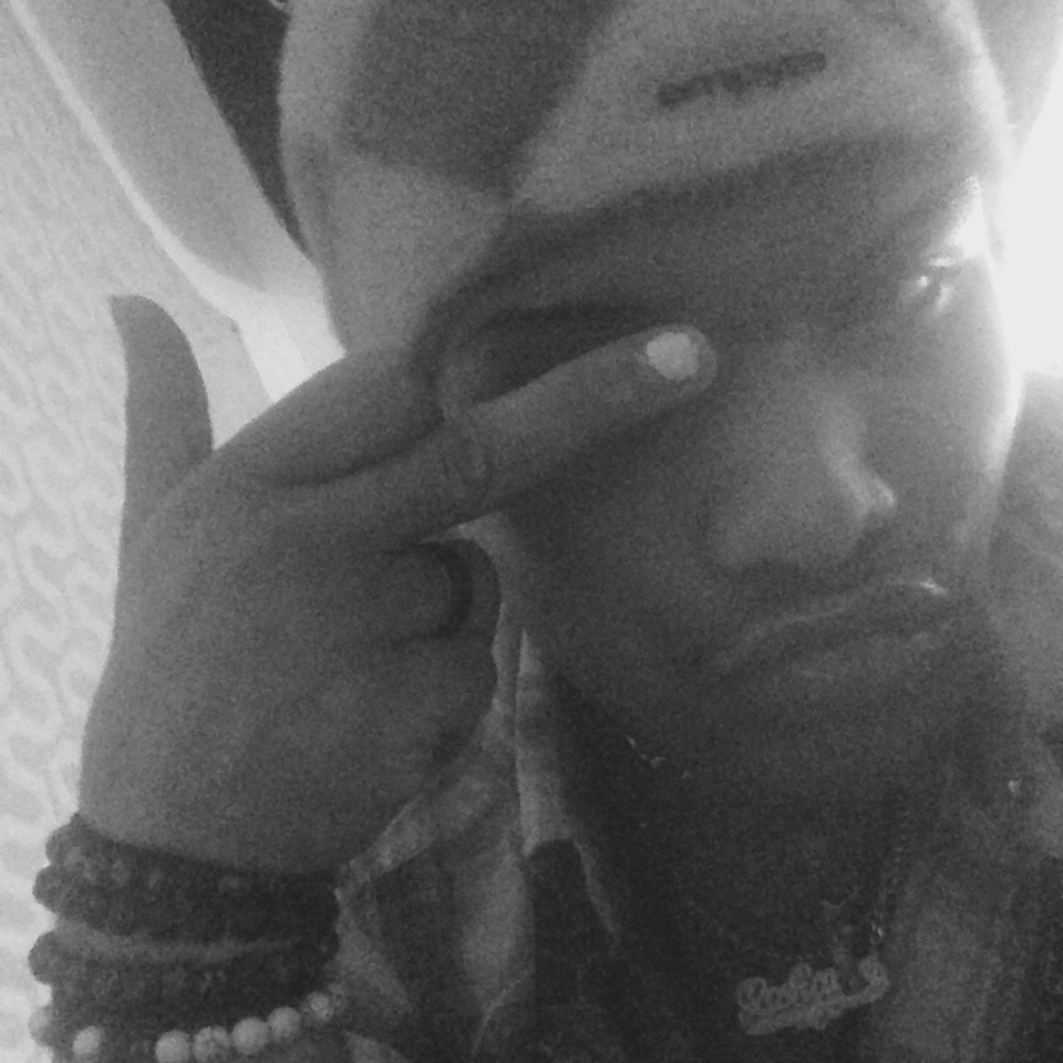 @tr4pv4nity