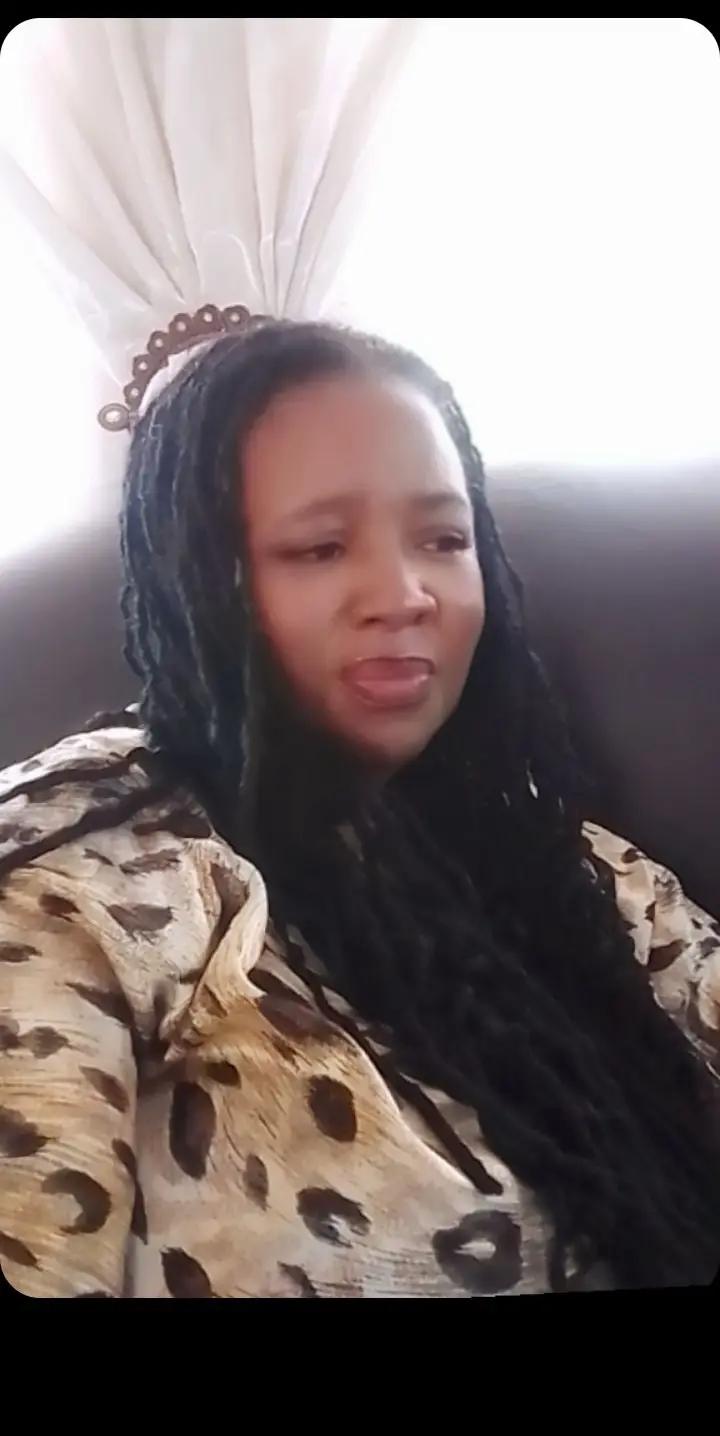 @Charlotte Moletsane