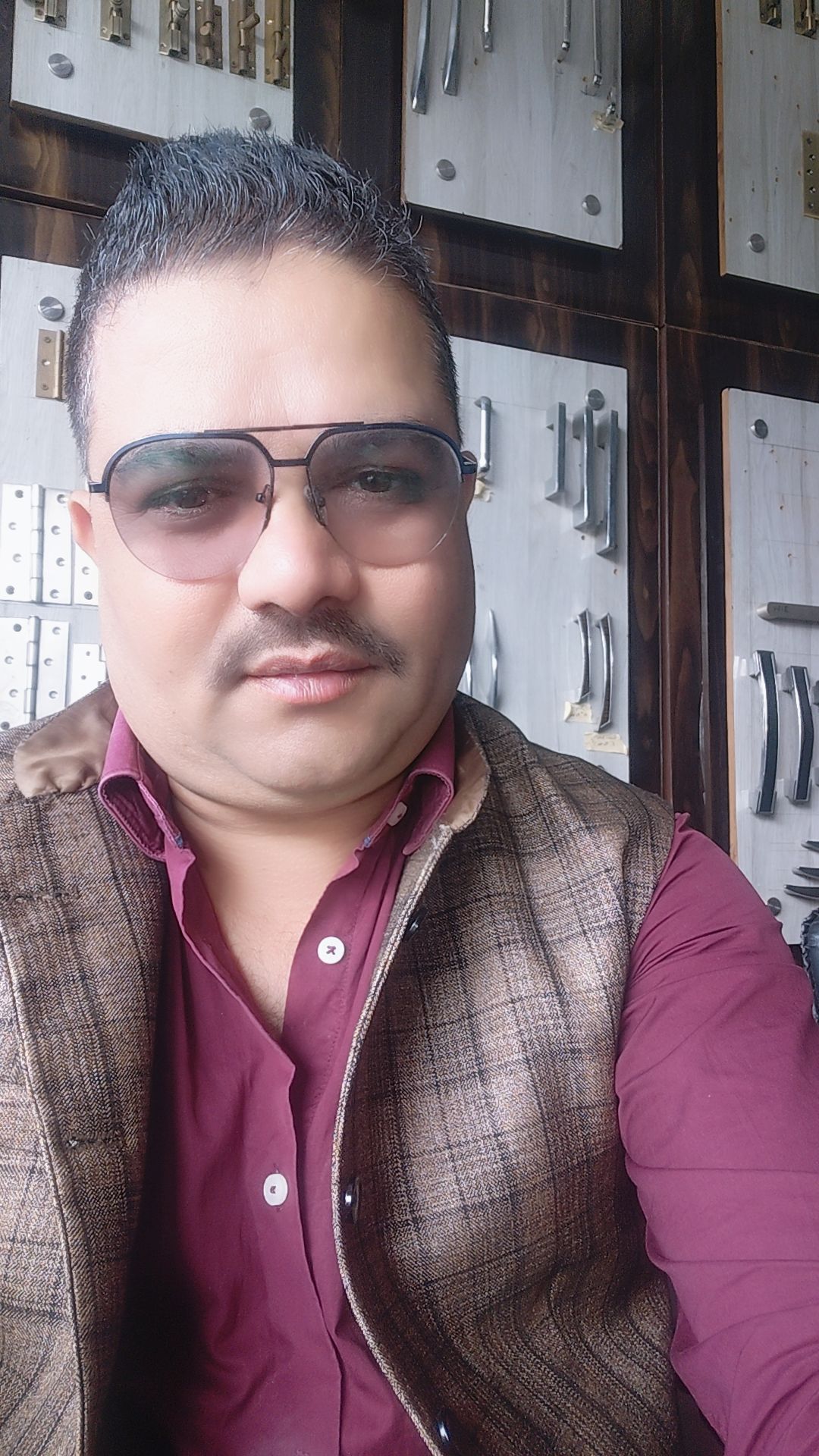@Mukun ghimire leo
