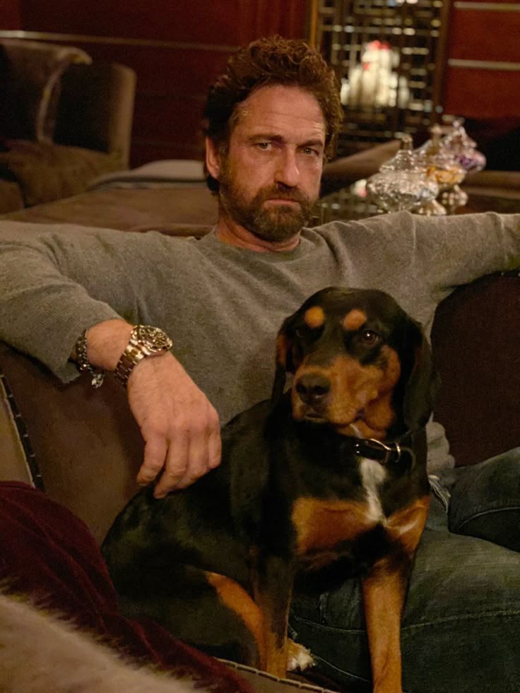 @Gerard Butler