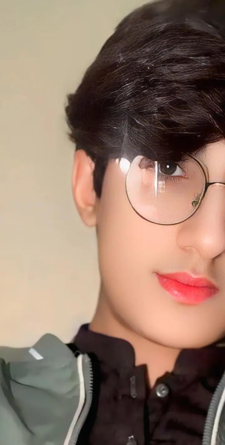 @🔥꧁✬RiYYan G✬꧂🦅...