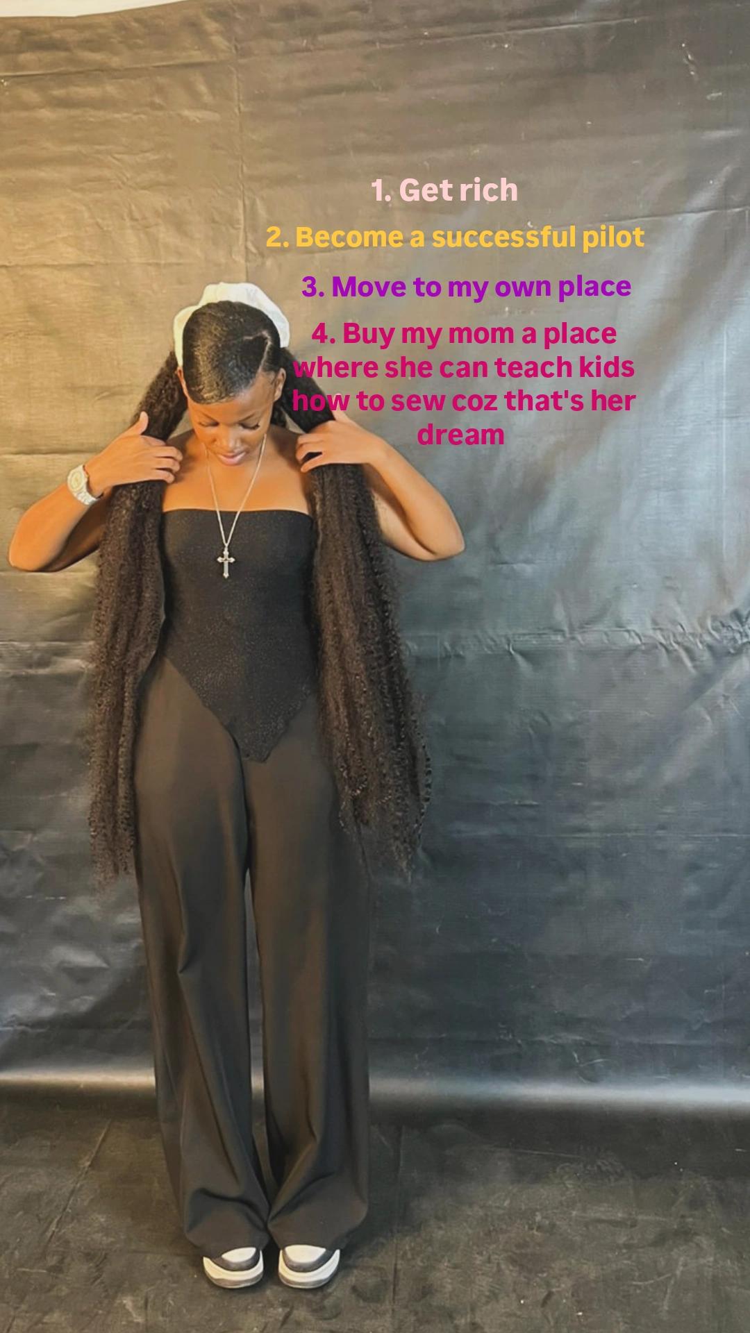 @Latoya Bontle 🕷