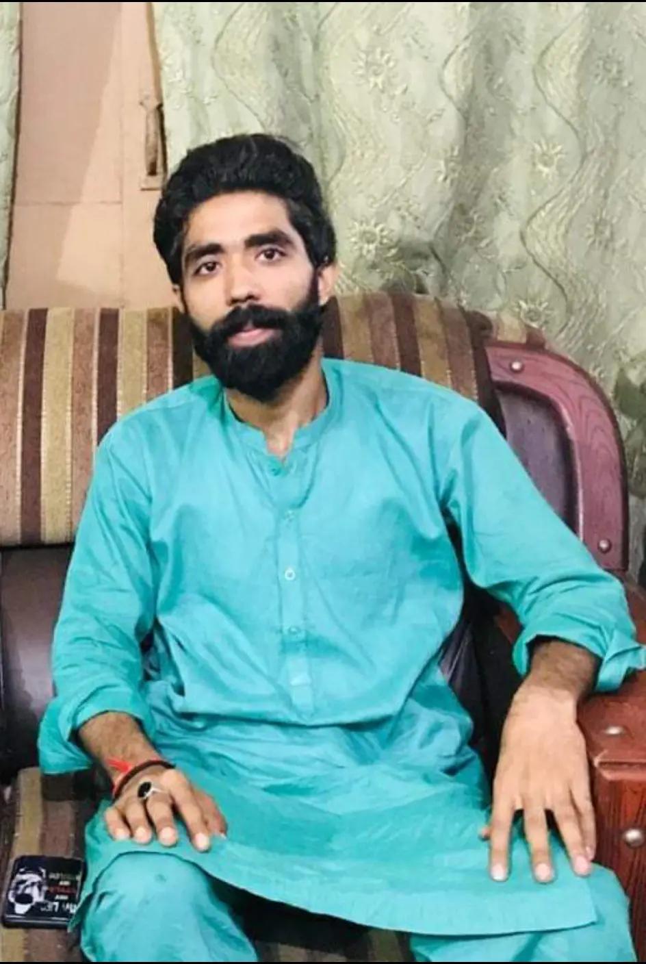 @Ragu Bhai Ri 👑