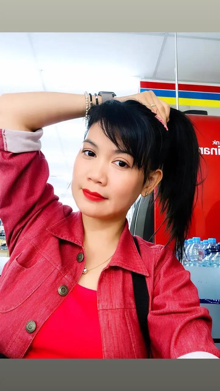 @Rhieya N.S