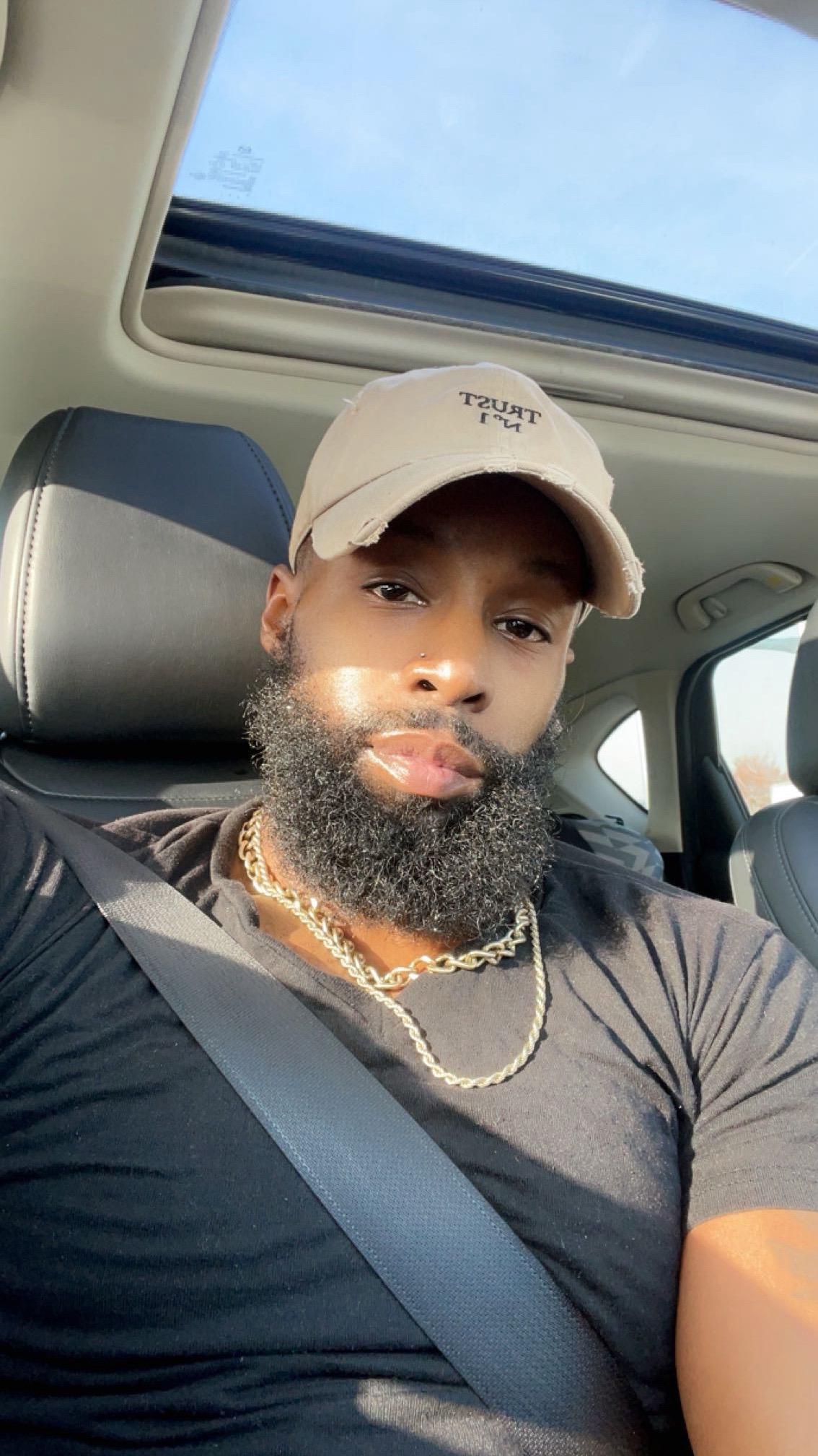 @firstname_leon