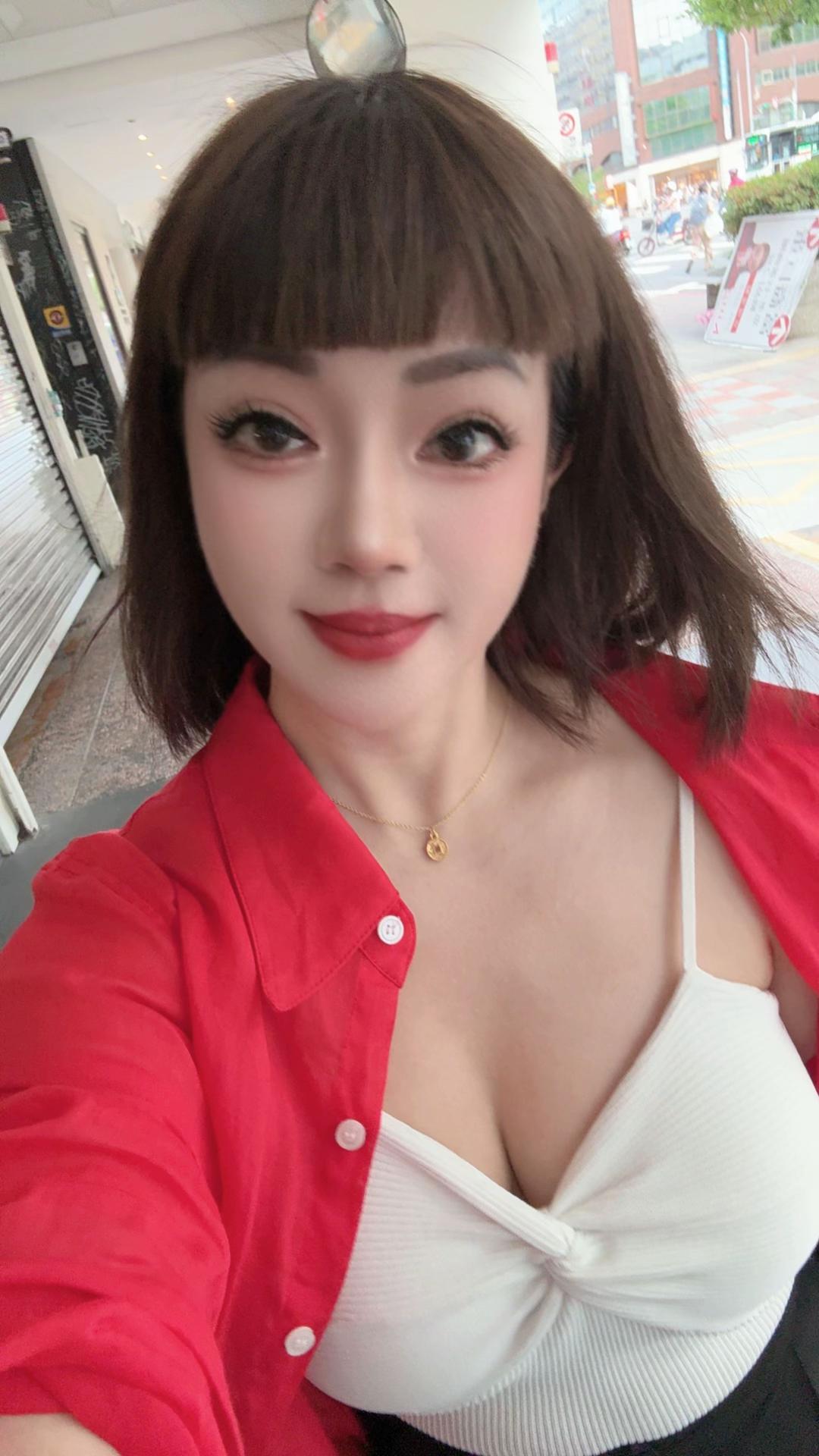 @我是凱莉兒👻Kelly是我