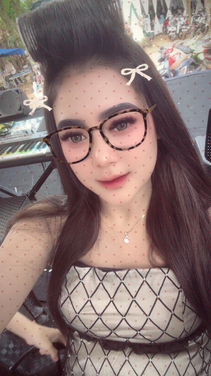 @ineskomalla