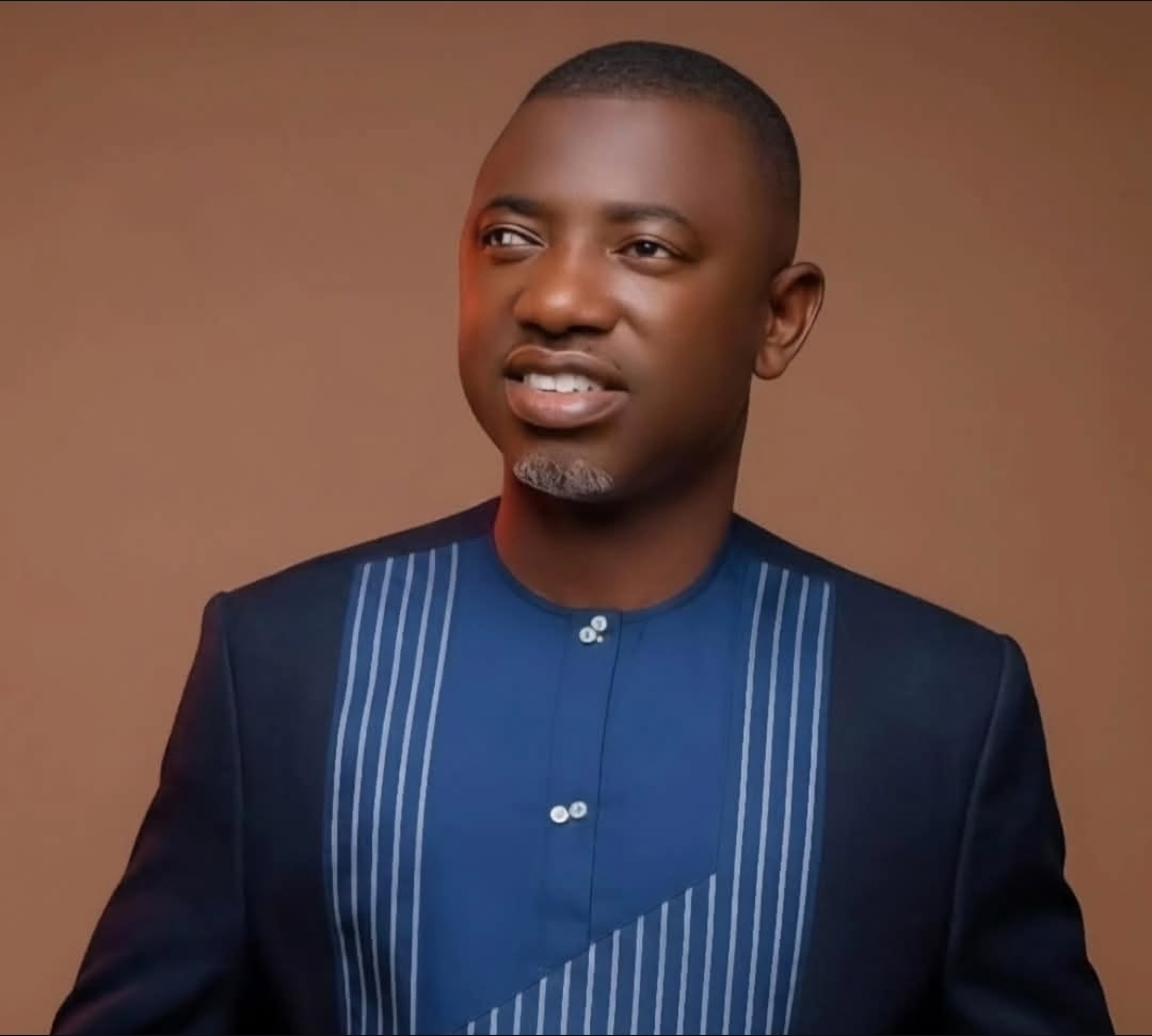 @Elijah Akintunde(Olorunkosobe)