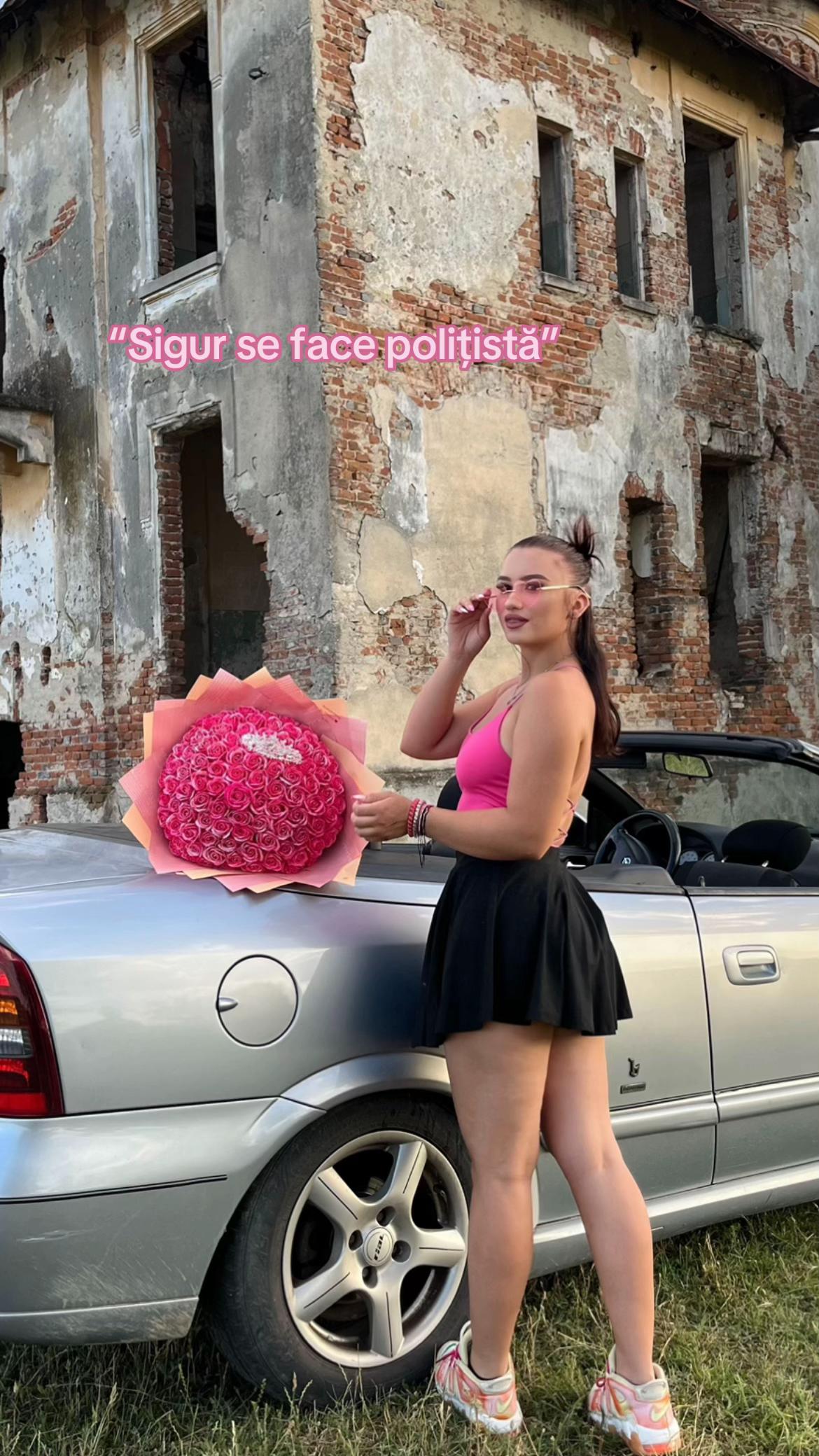 @nails_elly