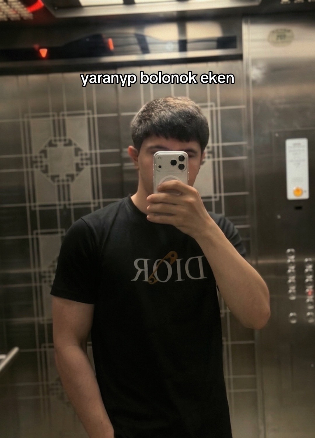 @𝐃𝐈𝐎𝐑 𝐔𝐂